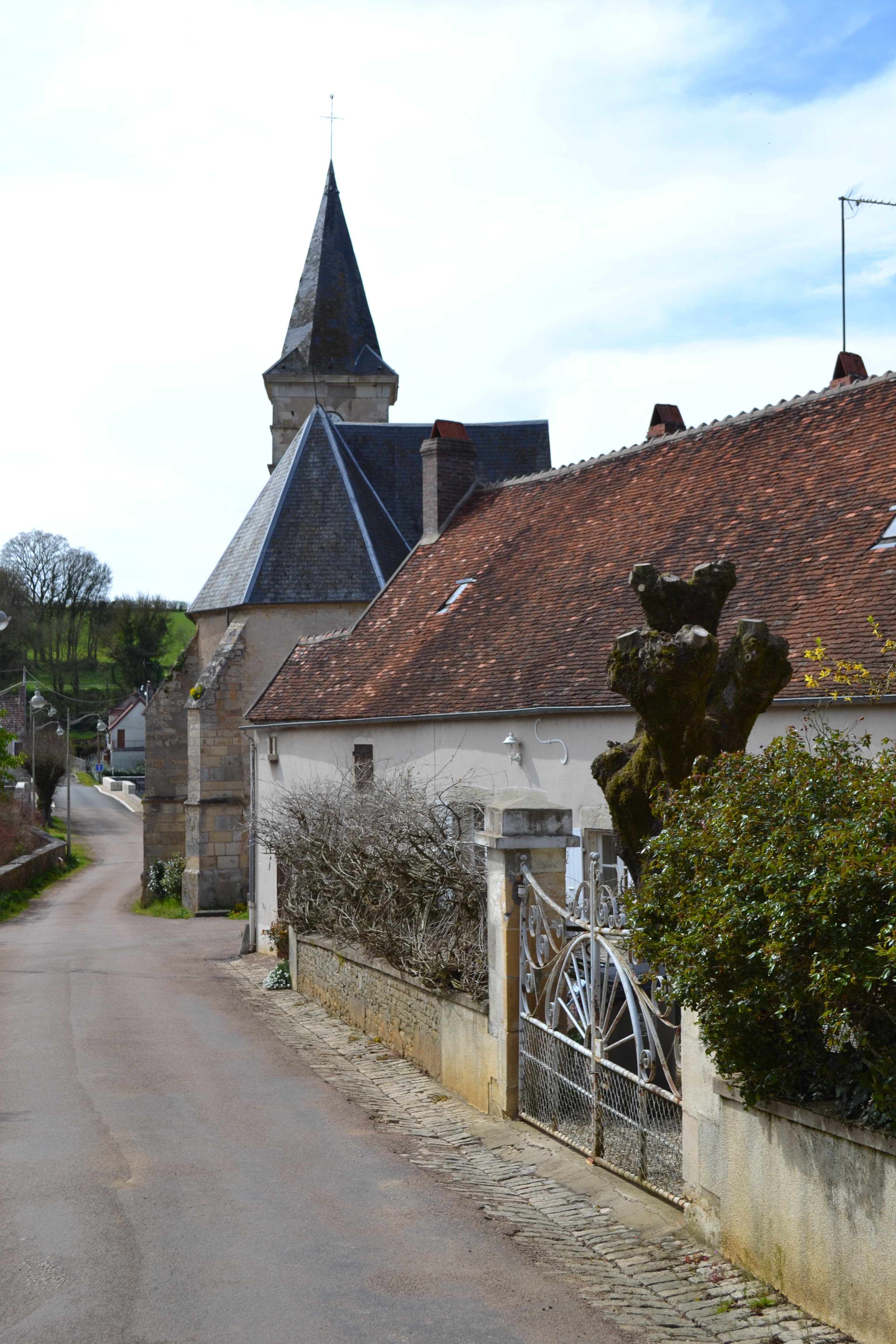 église Saint-Gervais-et-Saint-Protais d'Ouagne