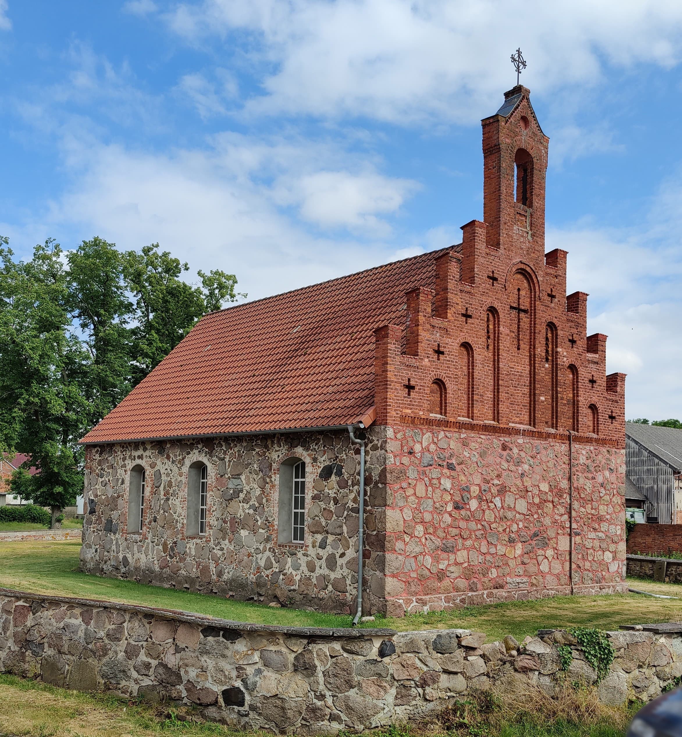 Dorfkirche Püggen