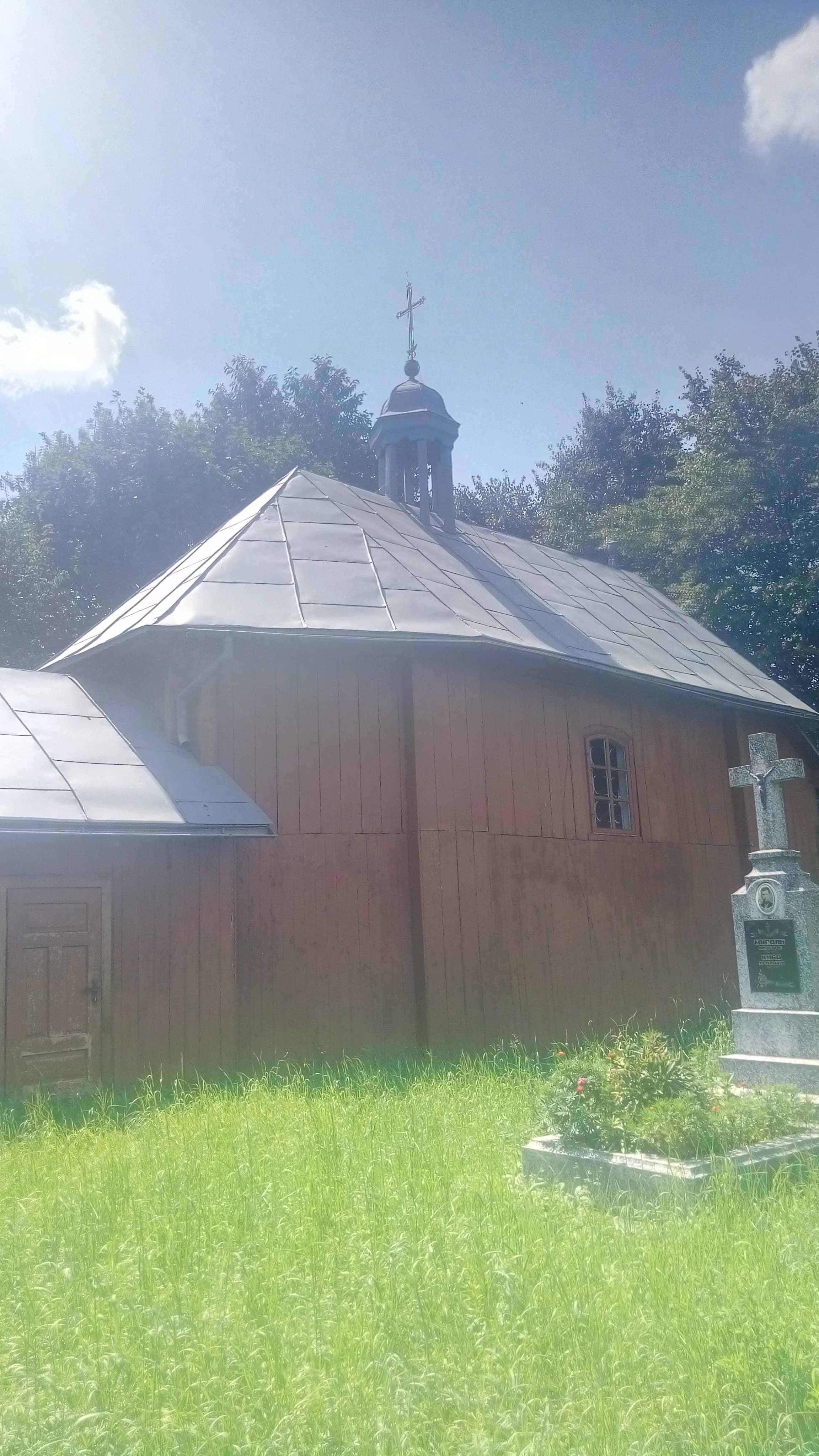Saint Michael church, Hatkivka