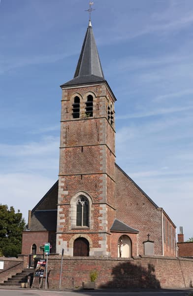 Église Saint-Amand de Russeignies