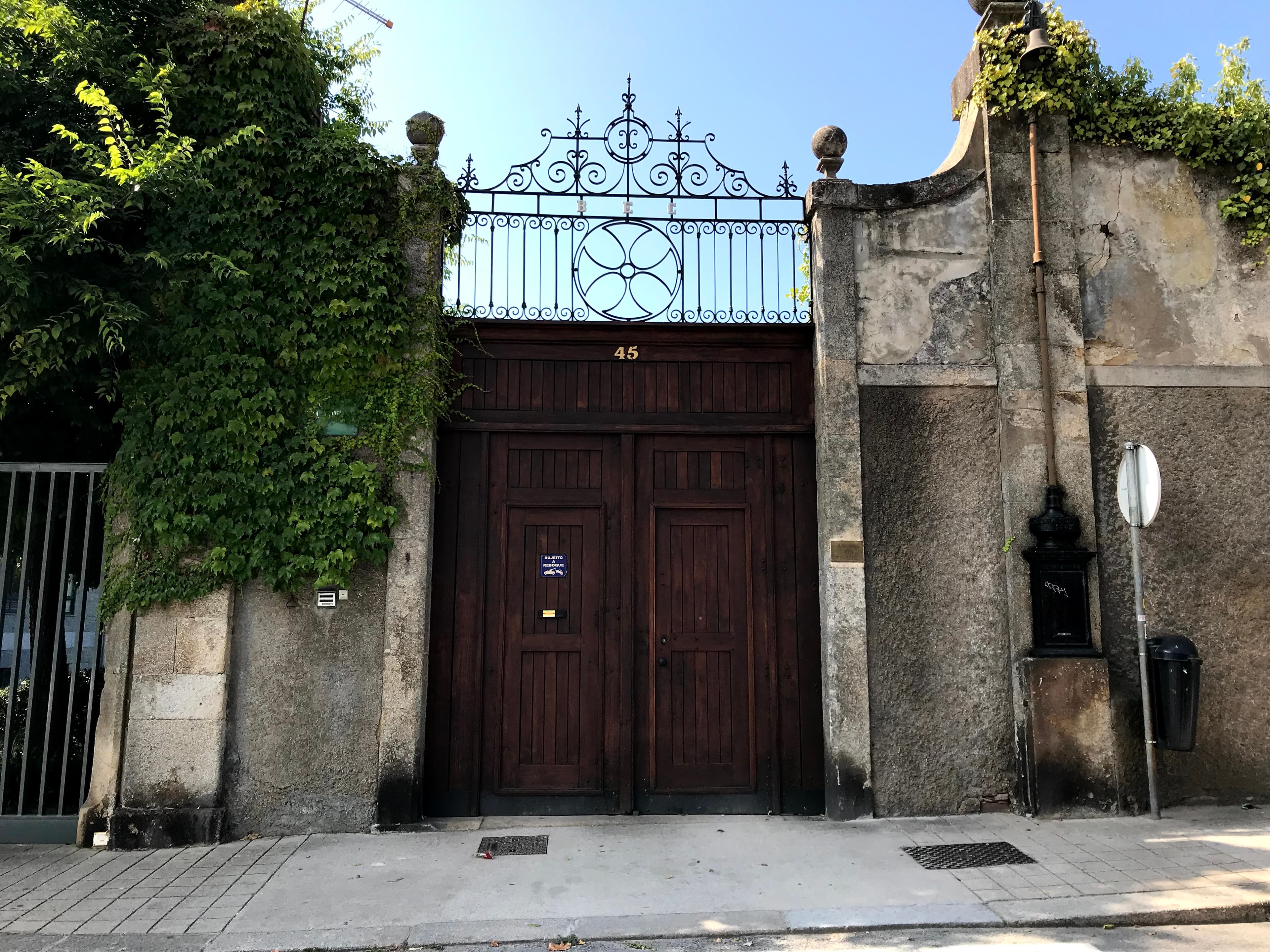 Cemitério Britânico e Igreja Anglicana de St. James