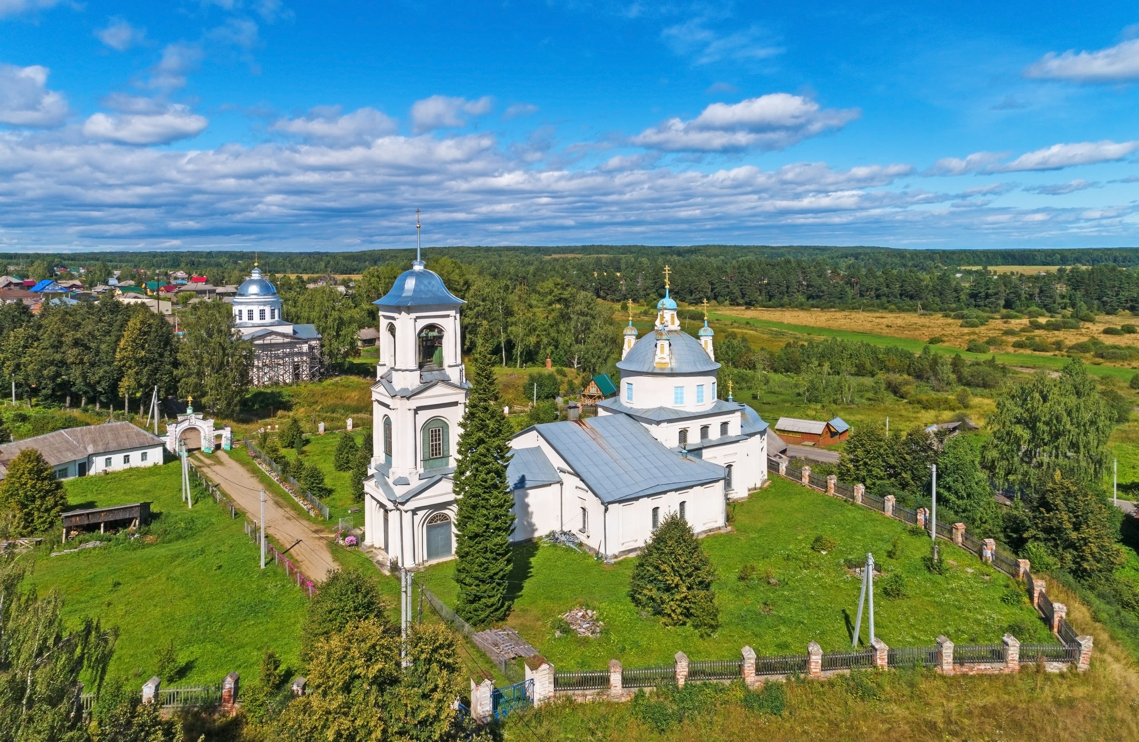 Church of the Deposition of the Robe, Parfenyevo