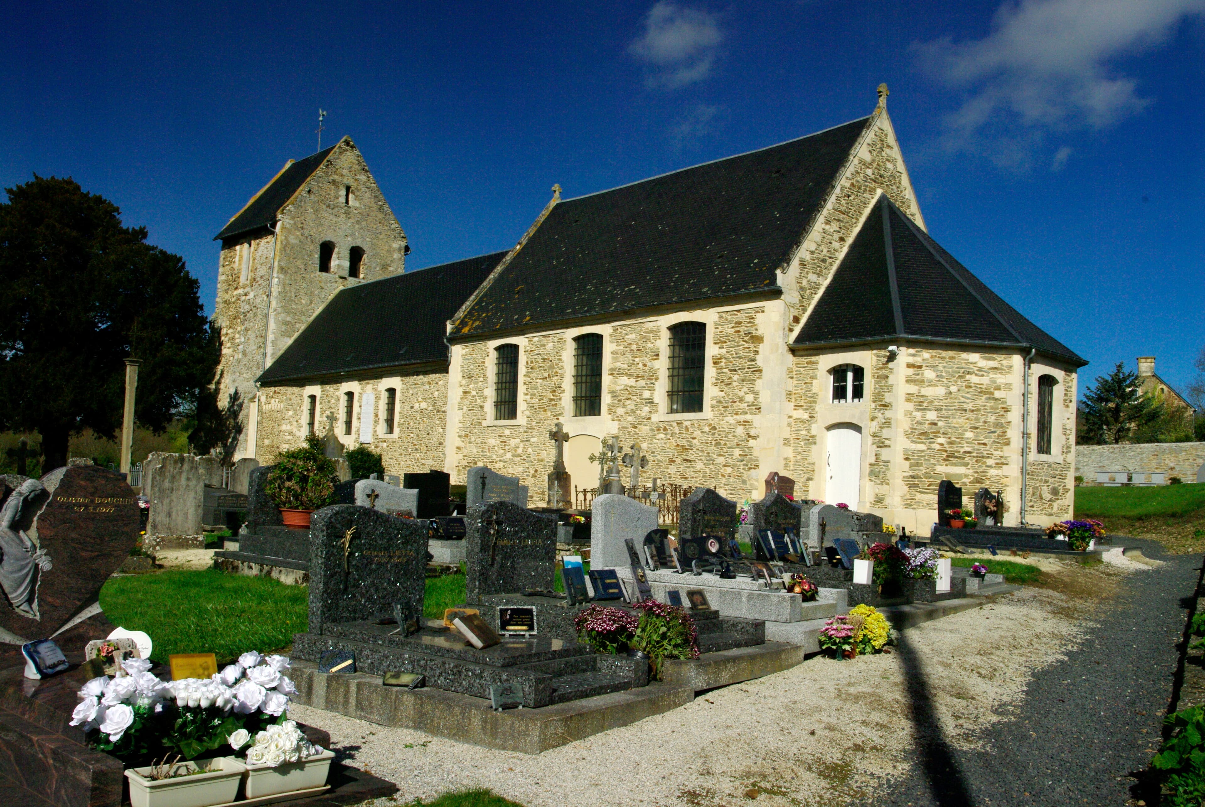 église Saint-Laurent de Parfouru-sur-Odon