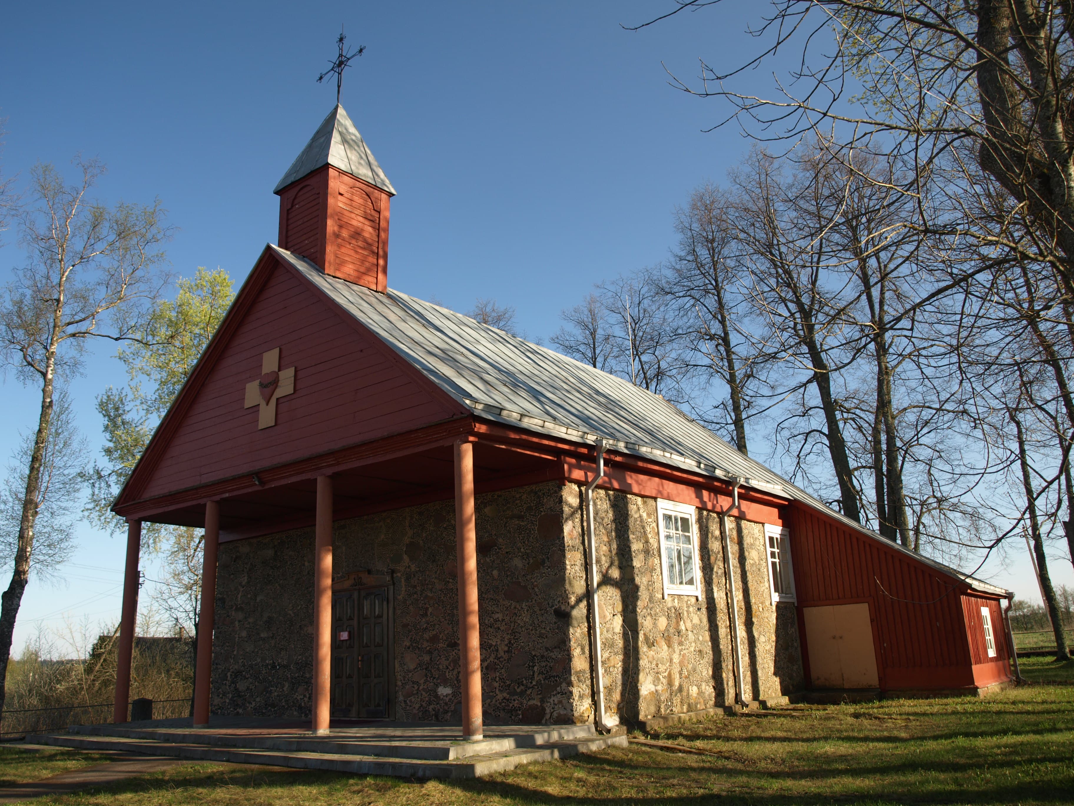 Church of the Sacred Heart of Jesus in Paringys