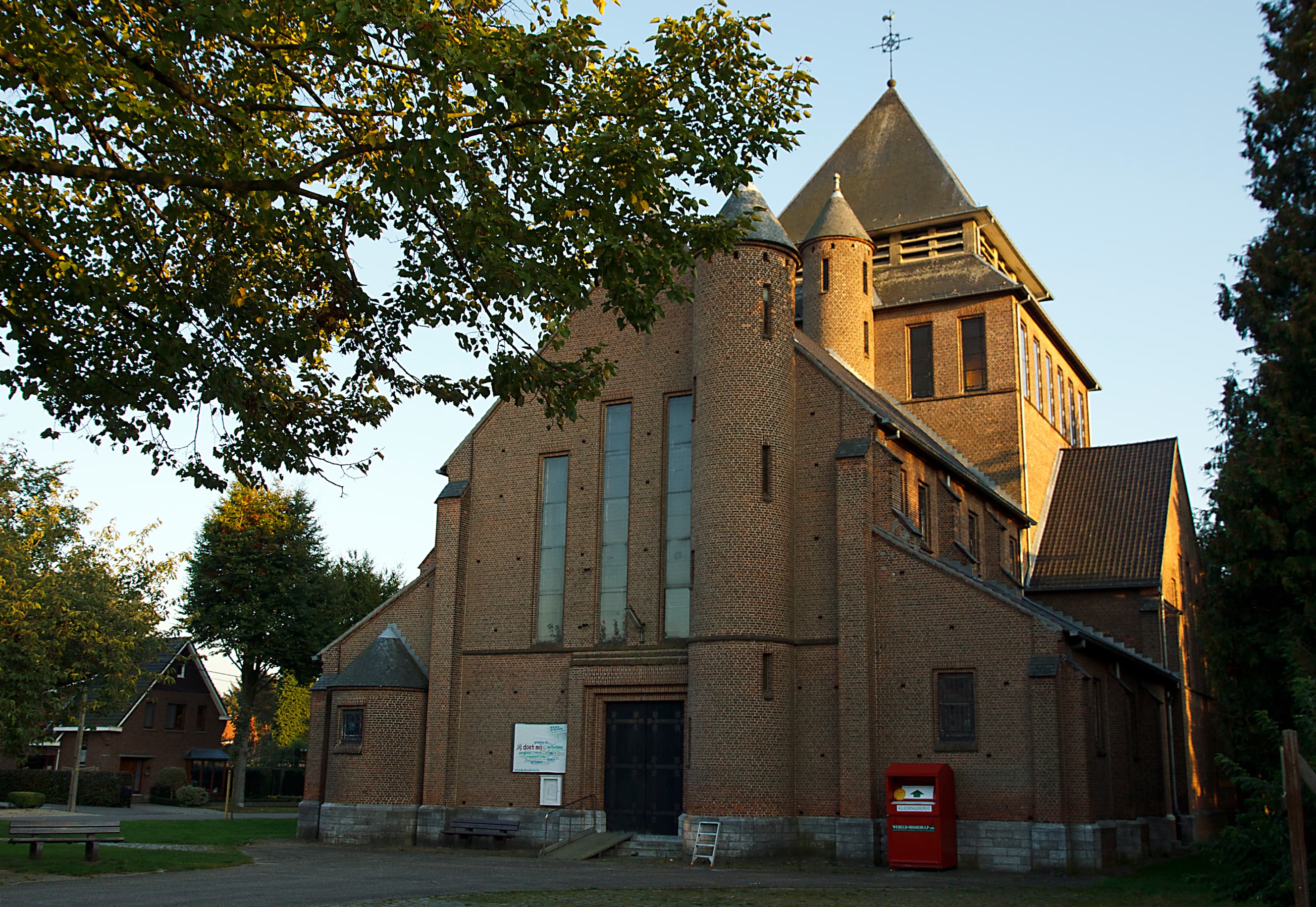 Onze-Lieve-Vrouw-Onbevlekt-Ontvangenkerk