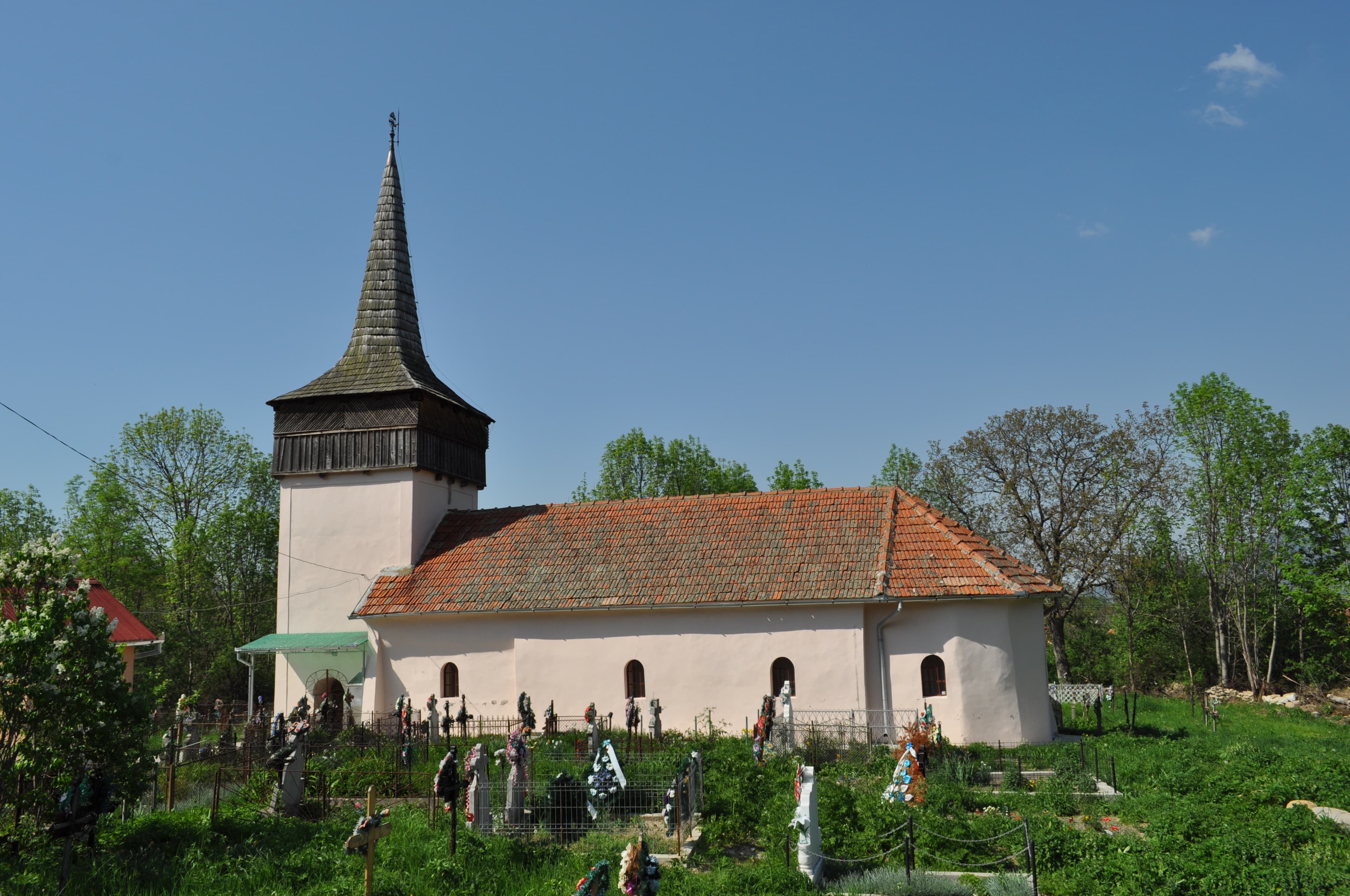 Church of the Pentecost in Paroș, Hunedoara