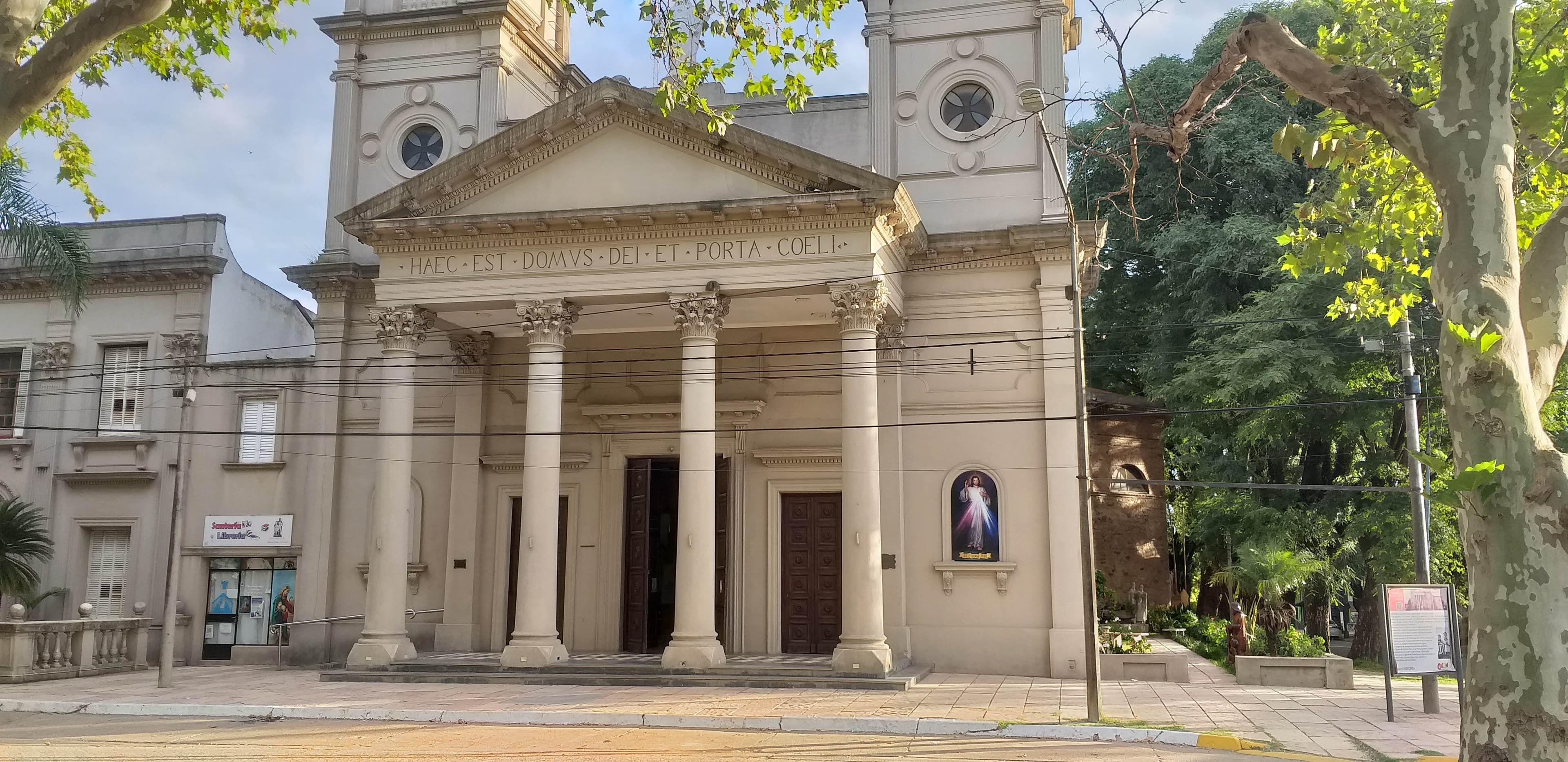 Parroquia Santos Justo y Pastor