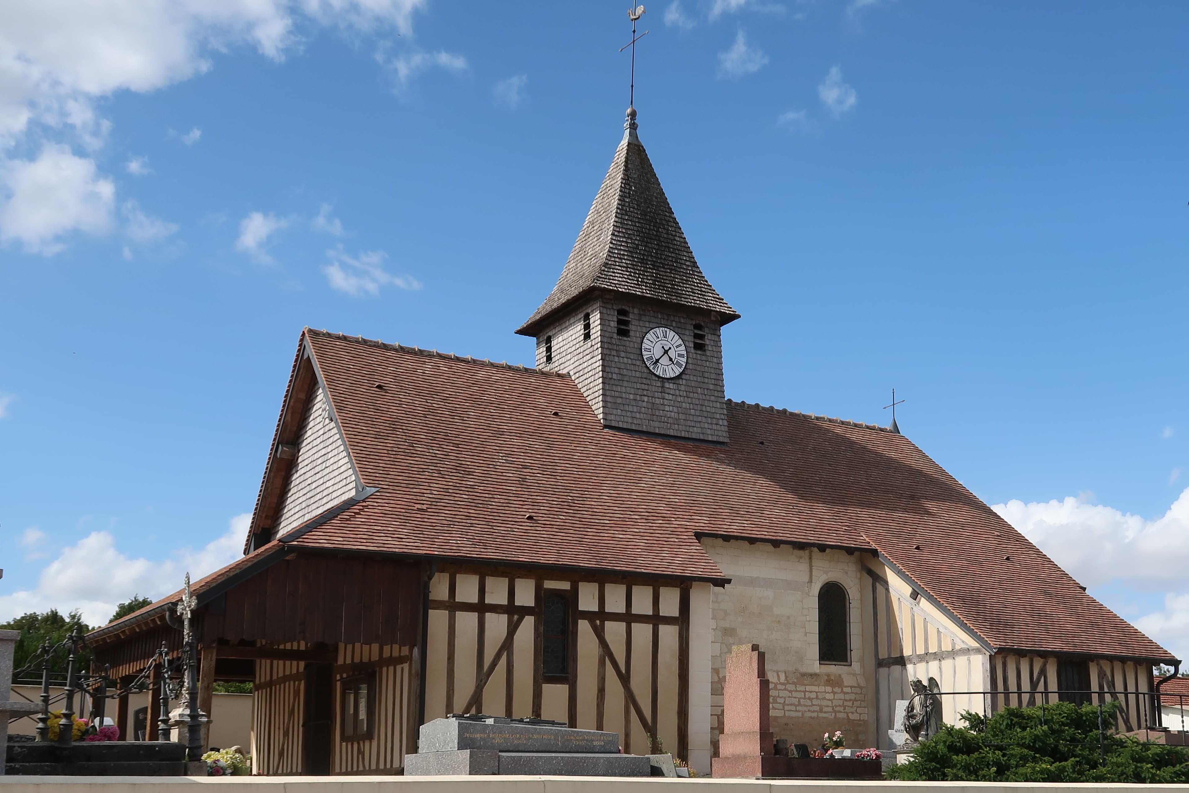 Église Saint-Hubert (Pars-lès-Chavanges)