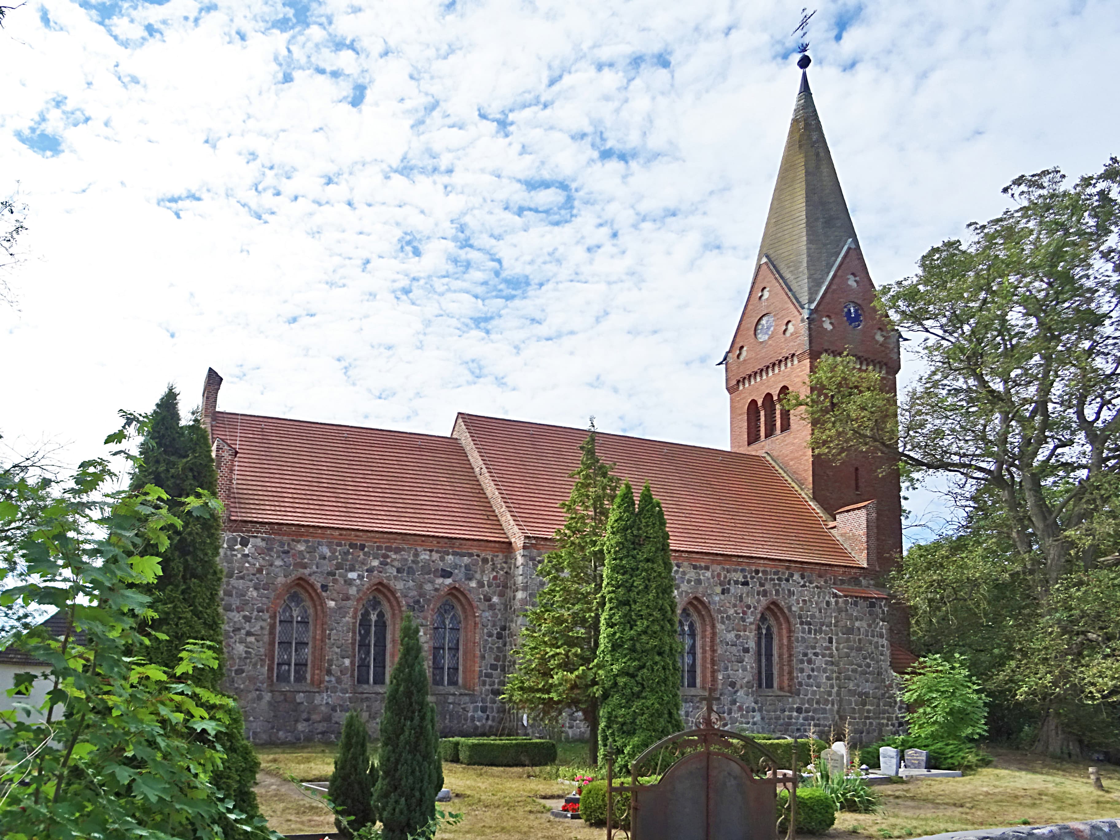 Village church Parstein