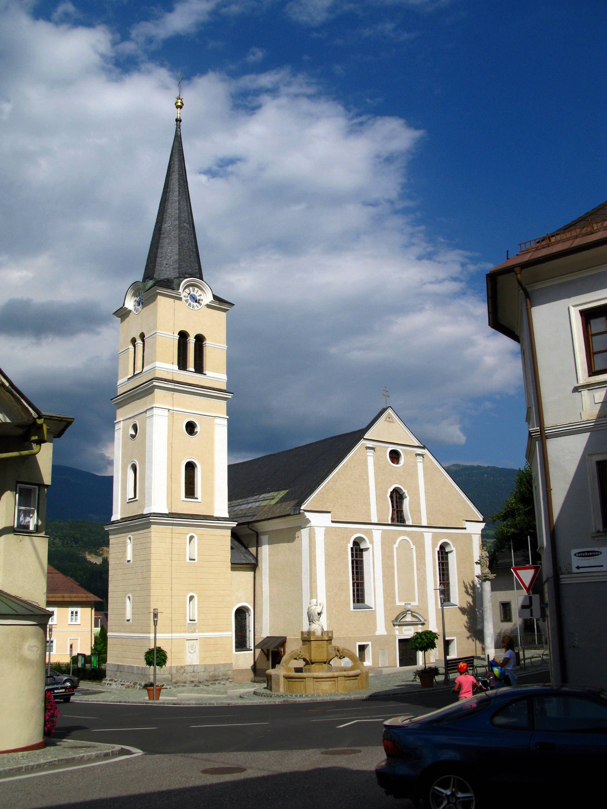 Pfarrkirche Hl Paternianus