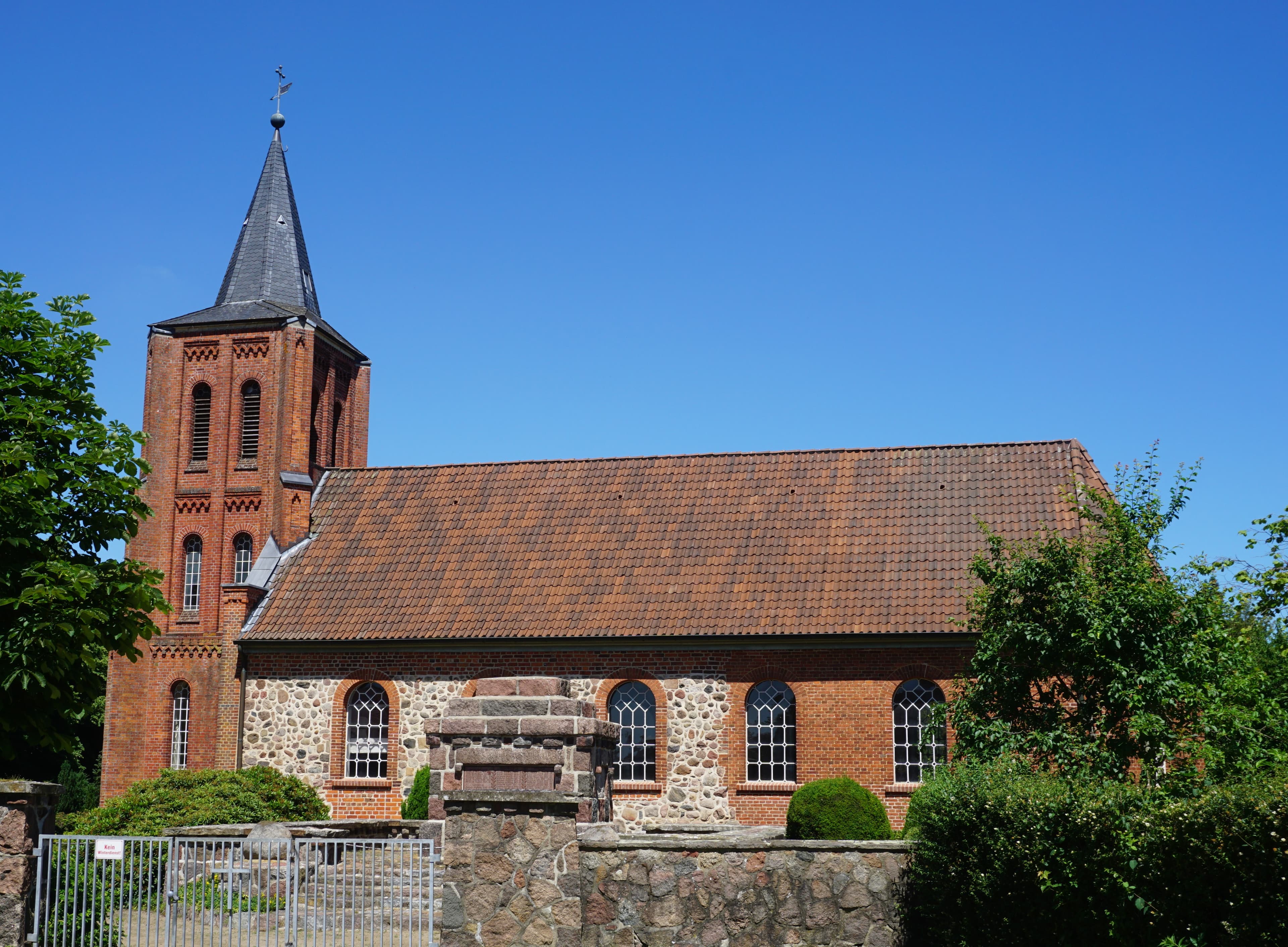 St. Peter's Church (Wendhausen-Reinstorf)