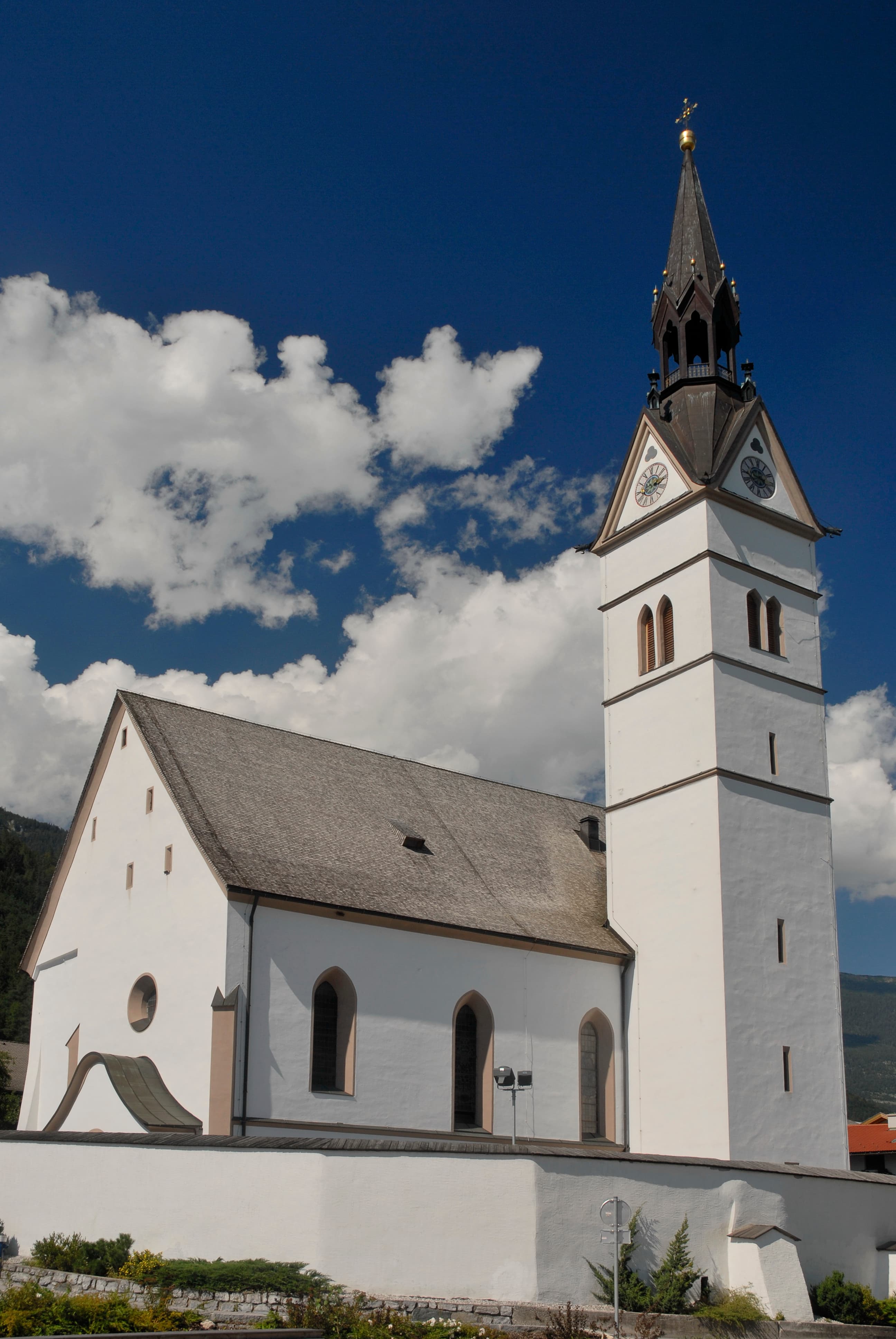 Pfarrkirche hll. Petrus und Paulus, Vomp