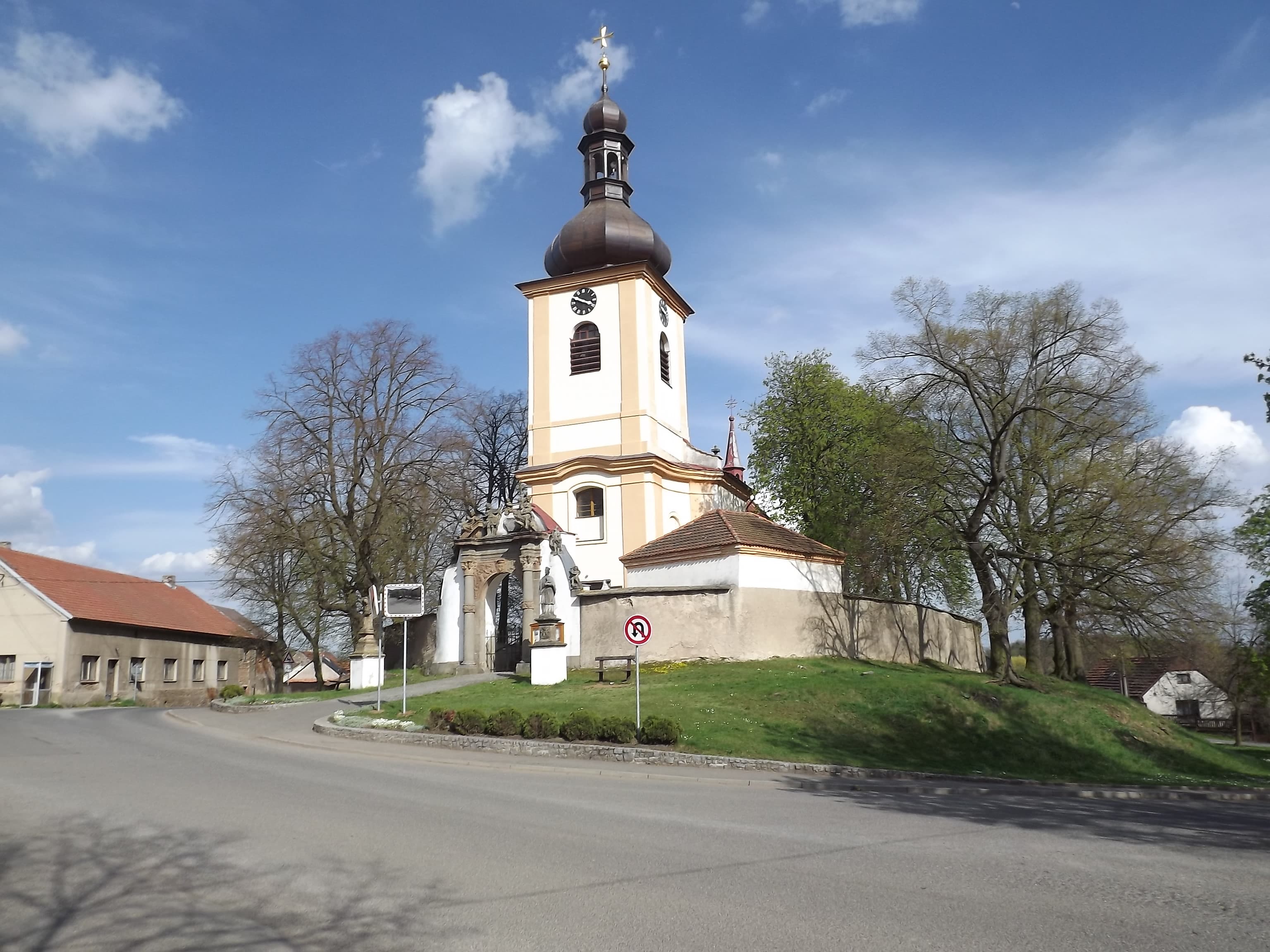 Church of the Assumption of the Virgin Mary in Pičín