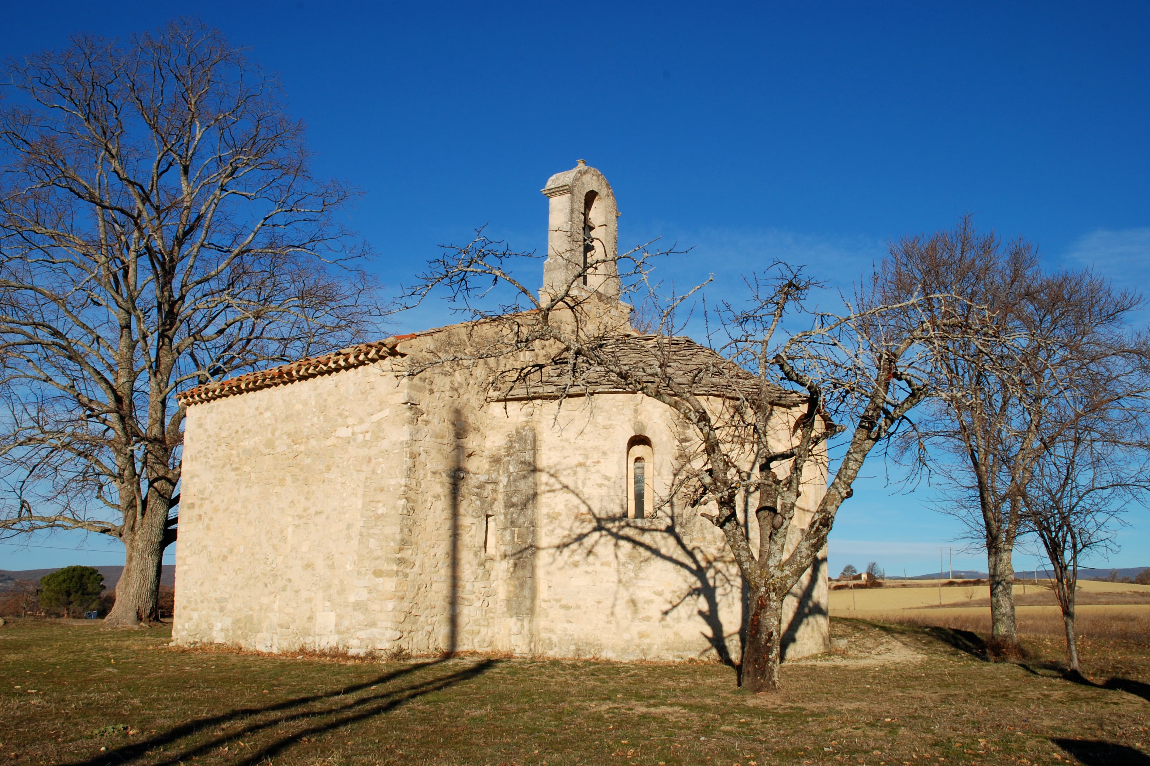 Chapelle Saint-Pierre de Pierrerue
