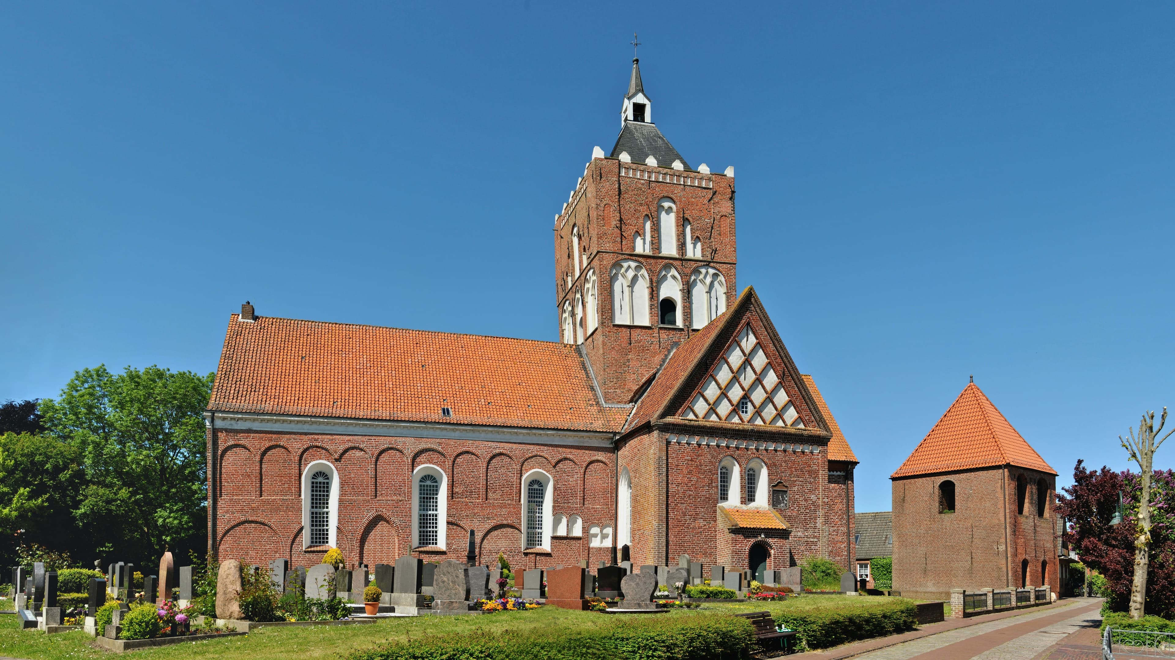 Pilsum Cross Church