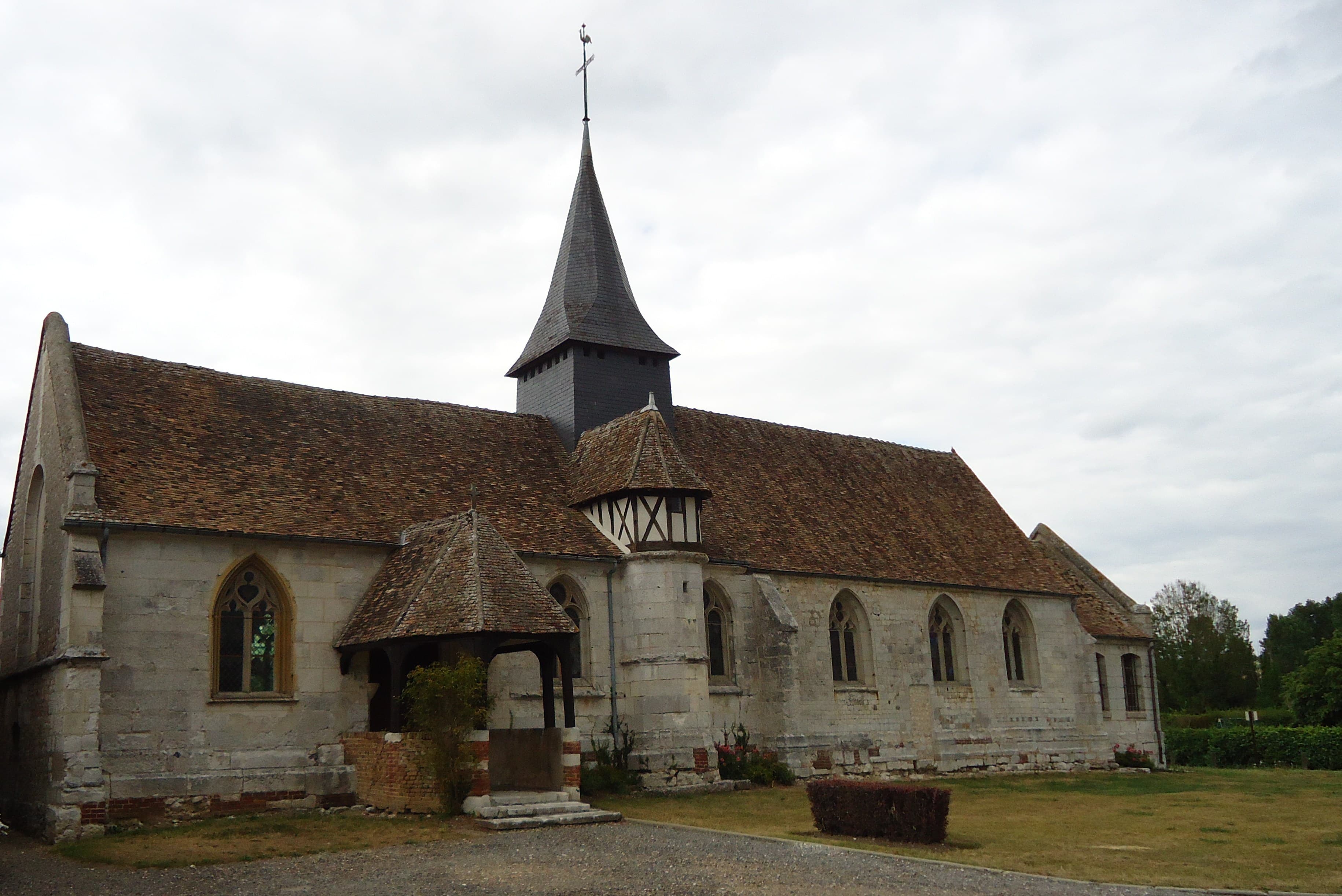 Église de la Sainte-Trinité de Pinterville