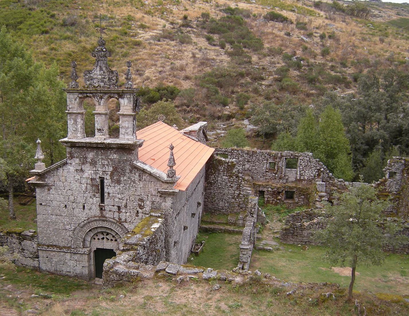 Mosteiro de Santa Maria das Júnias