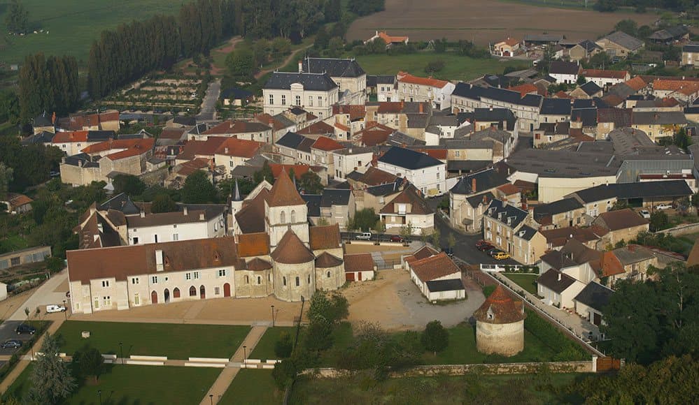 Église Notre-Dame de Lencloître