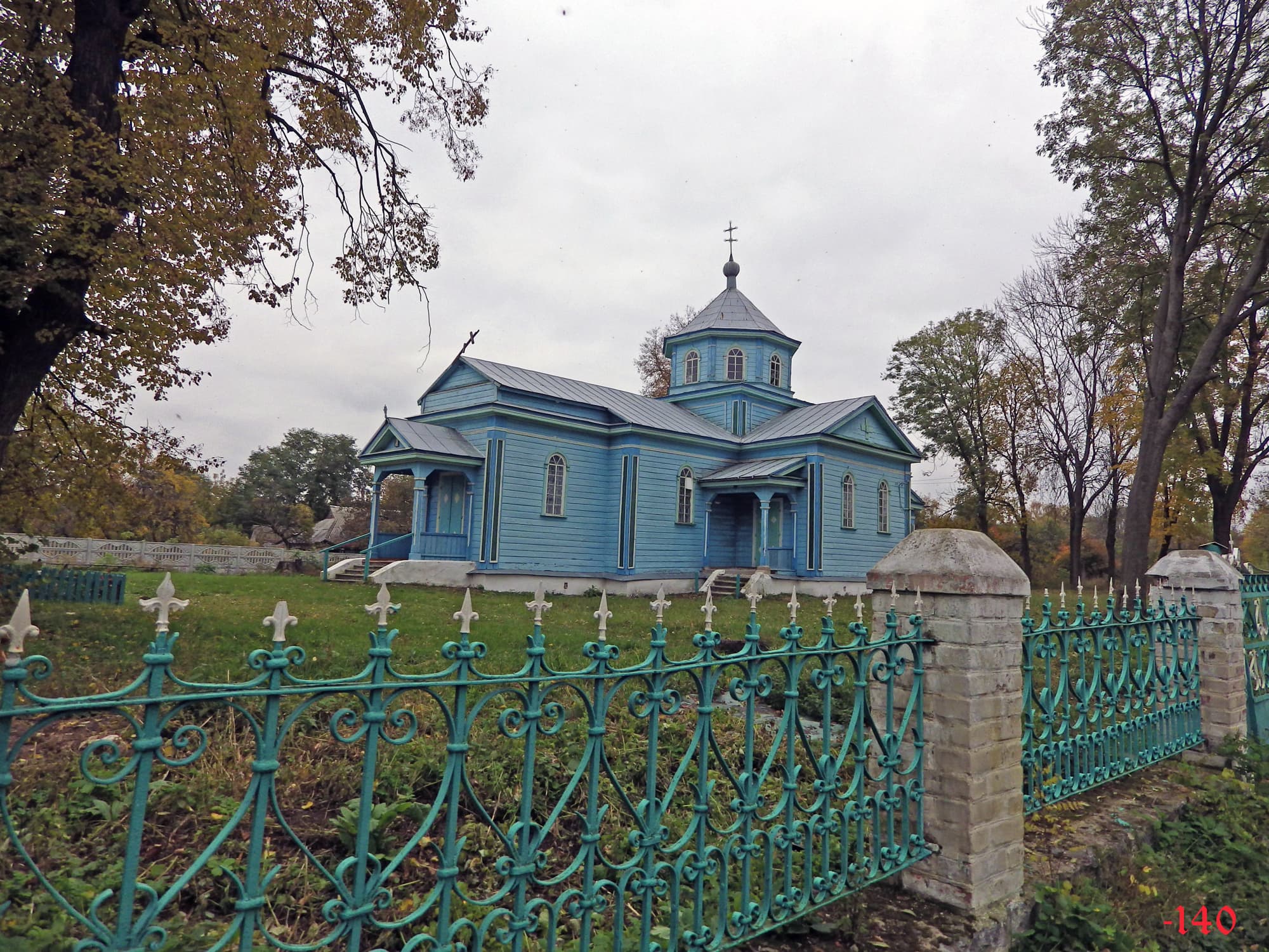Church of the Resurrection, Piatka