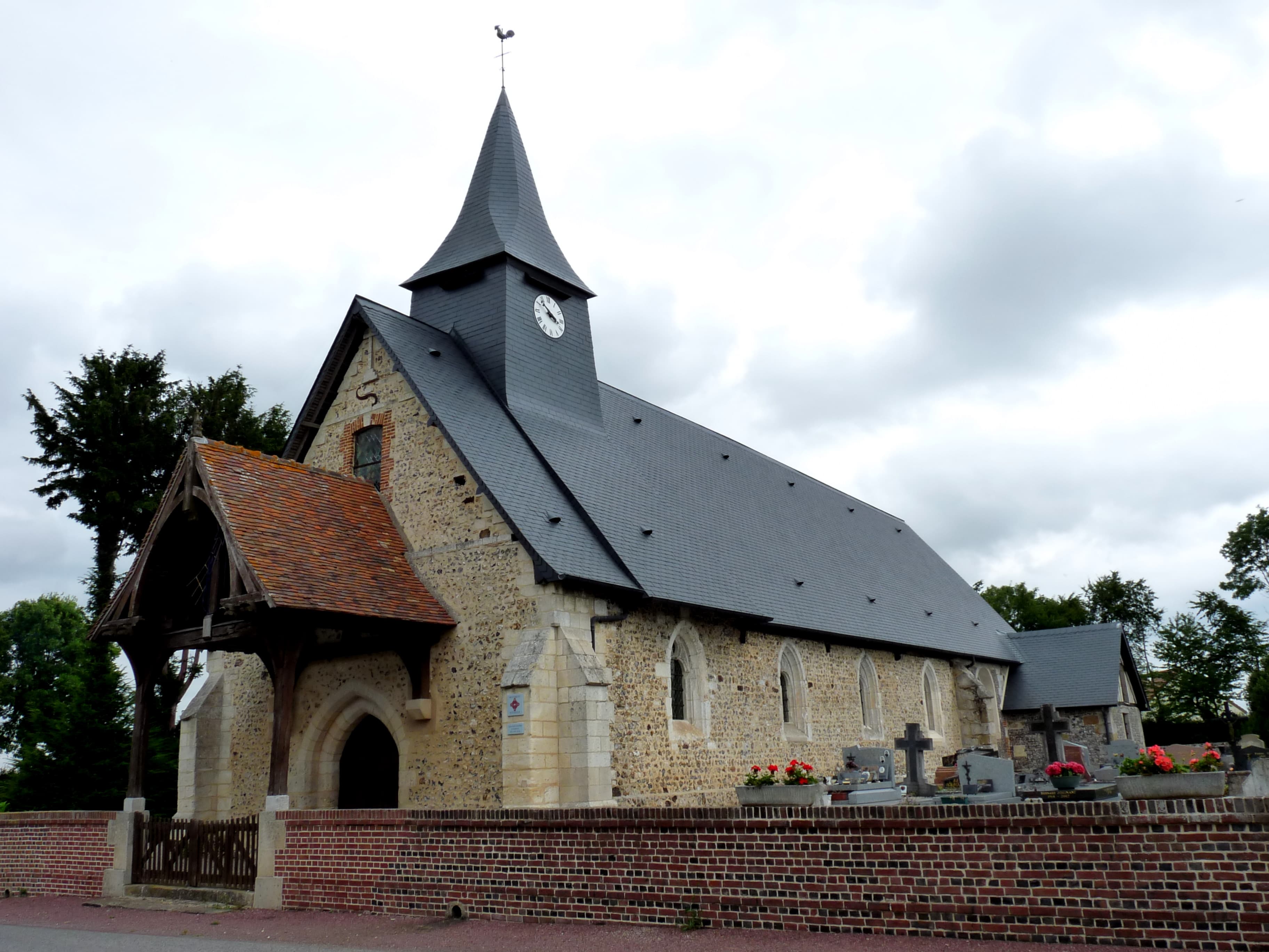 Église Saint-Saturnin de Plainville