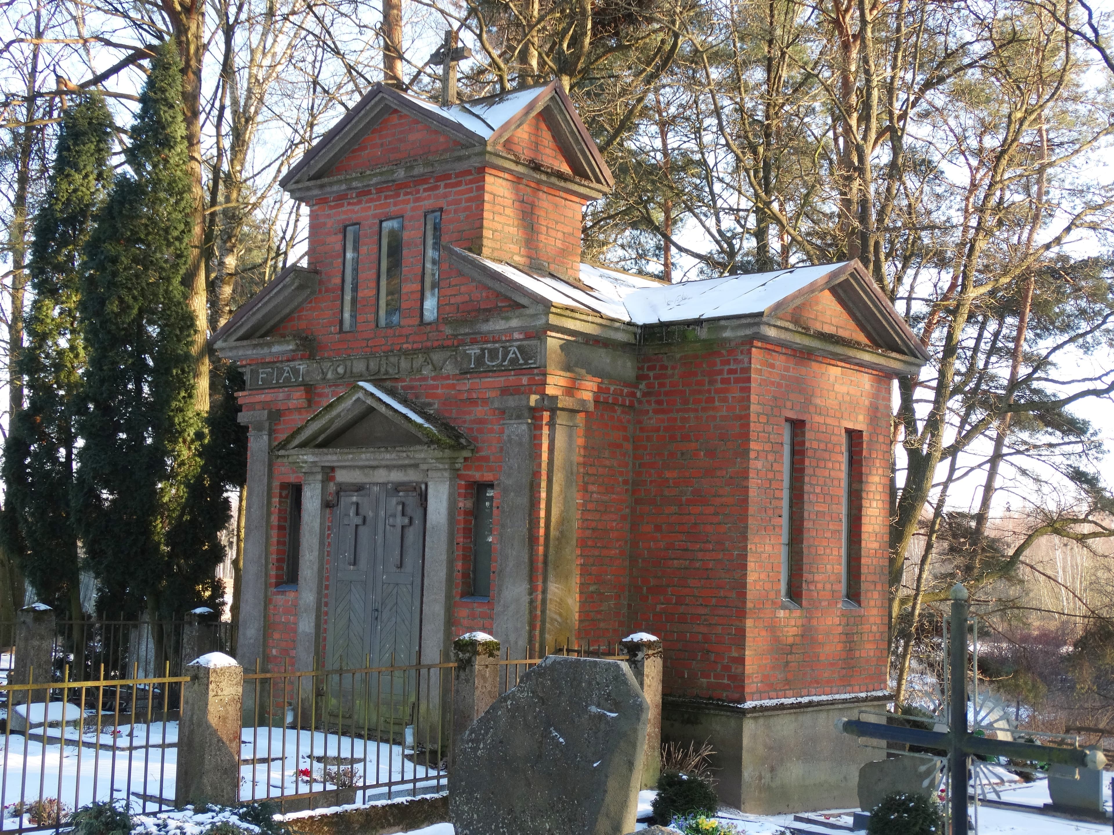Pliopliai chapel