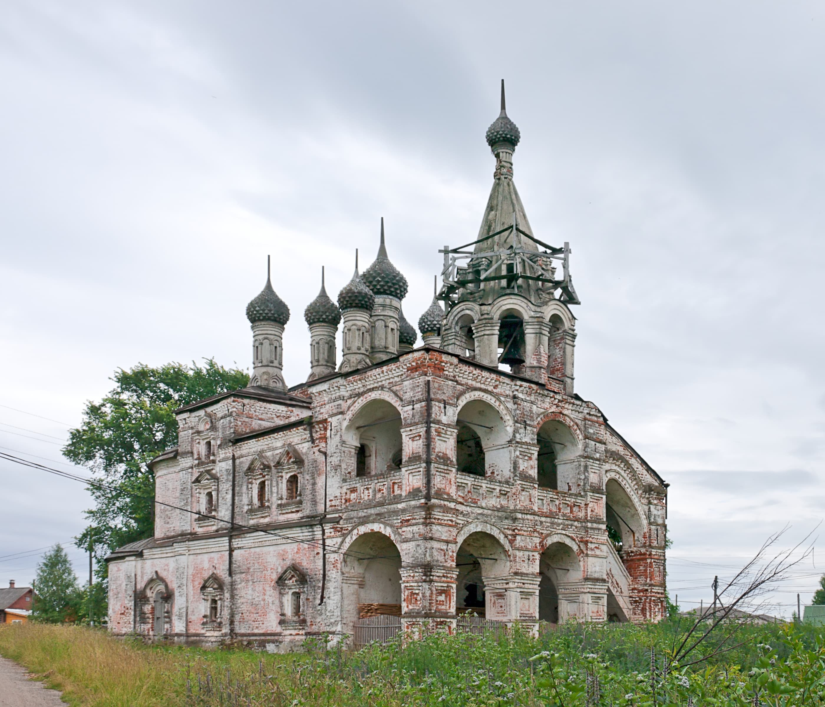 Holy Trinity Church (Podolets)