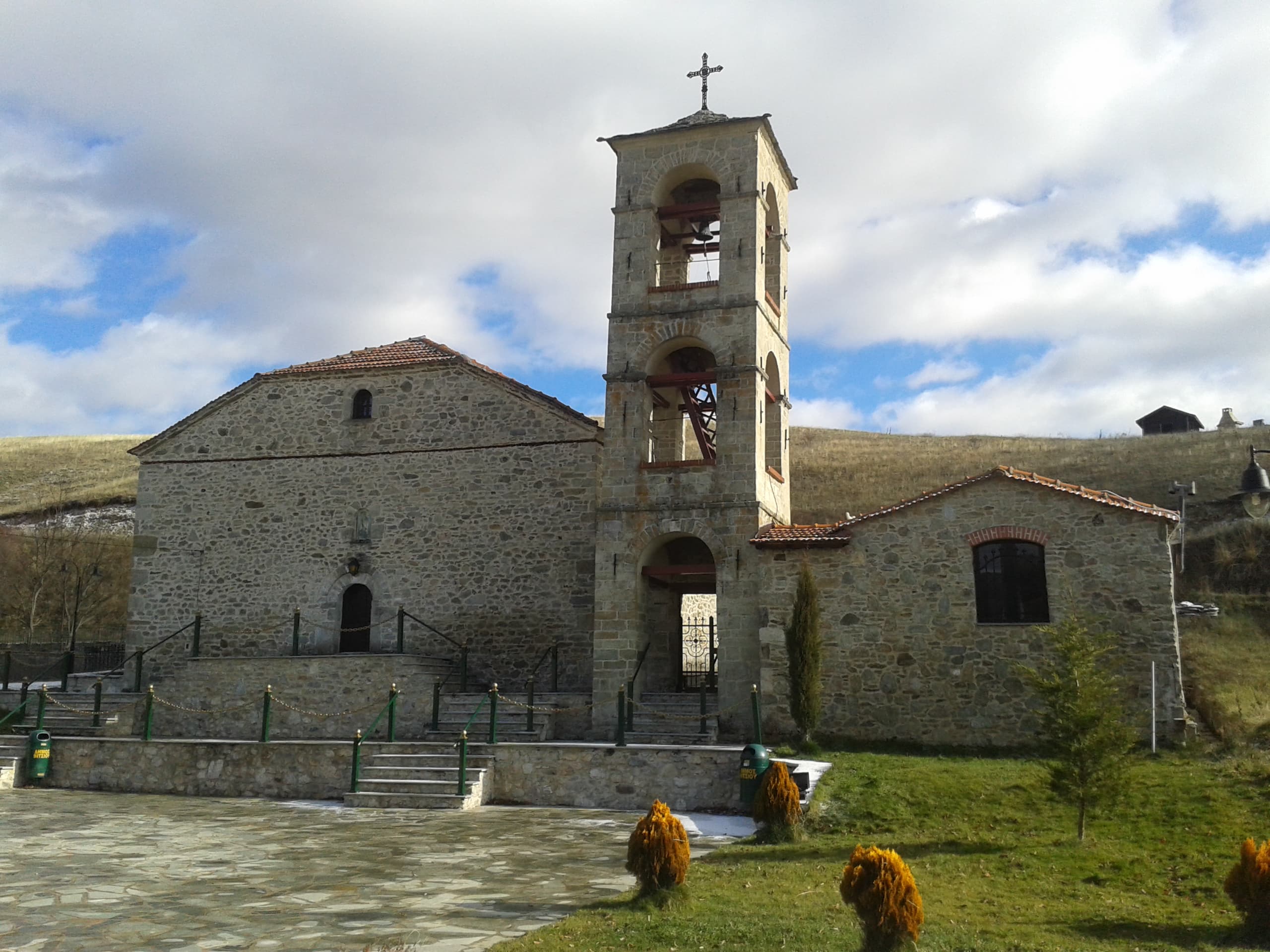 Saint Nicholas Church, Polykeraso