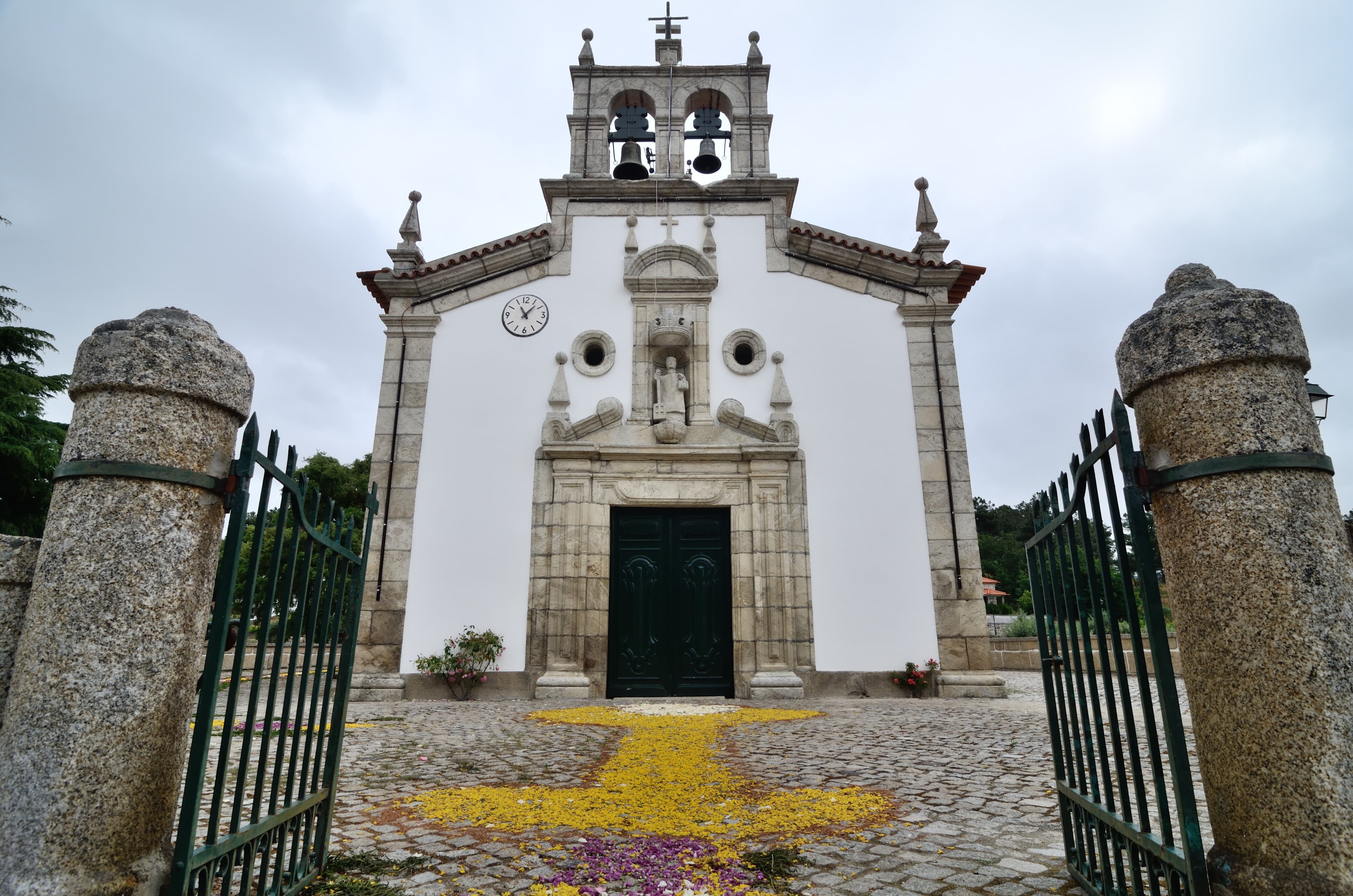 Igreja Paroquial de Pombal de Ansiães