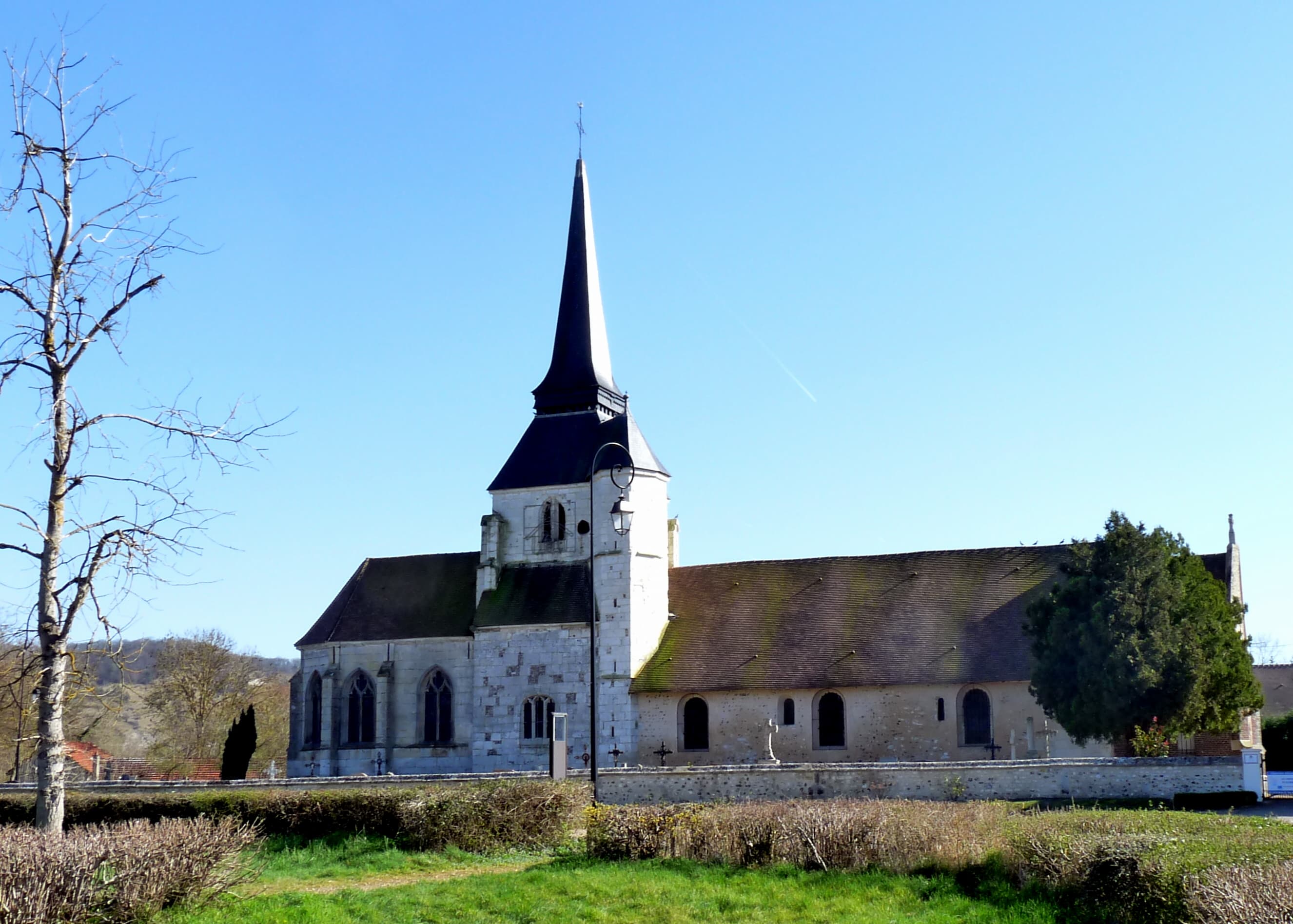 Église Saint-Quentin de Poses