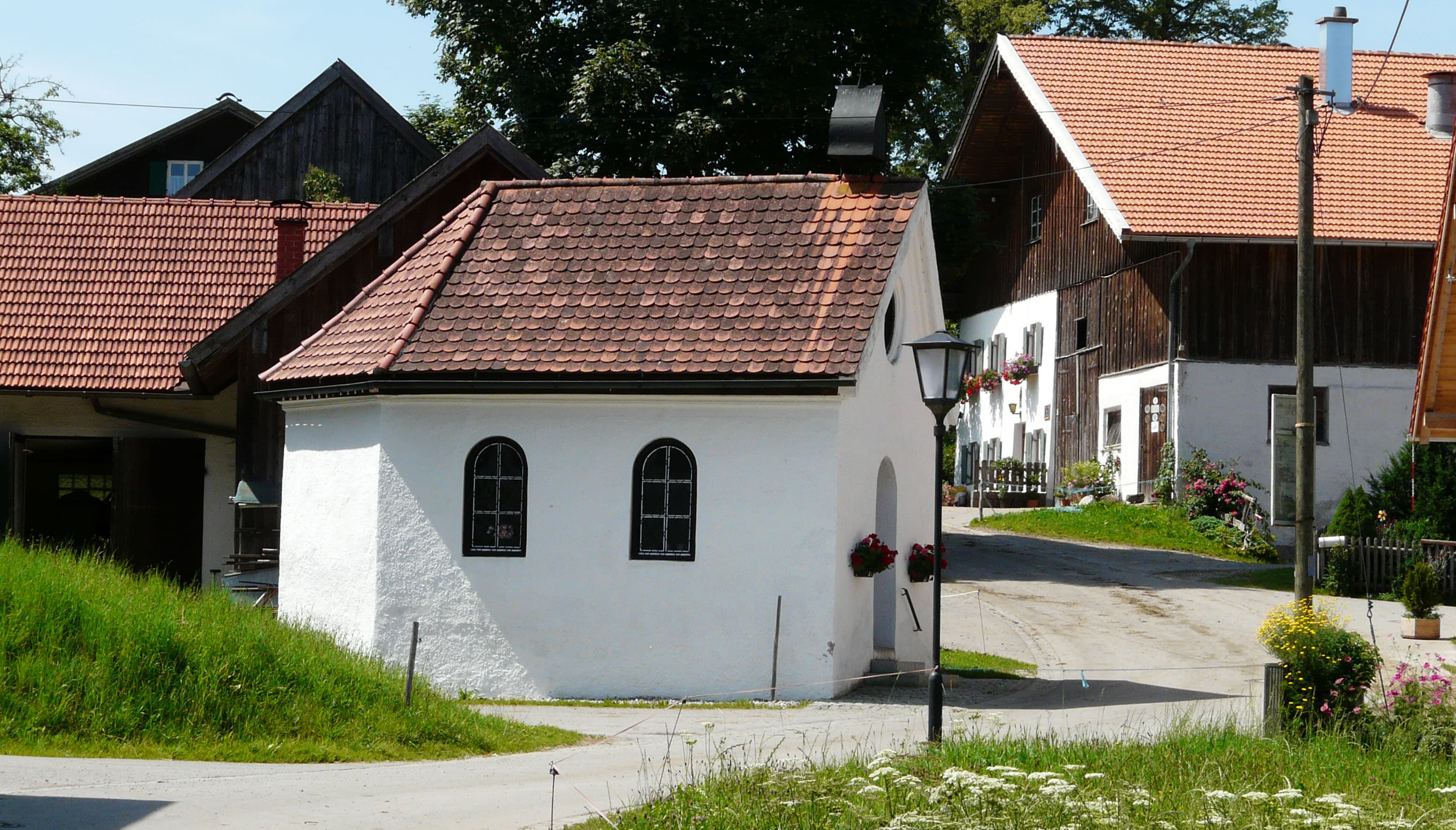 Unterried village chapel