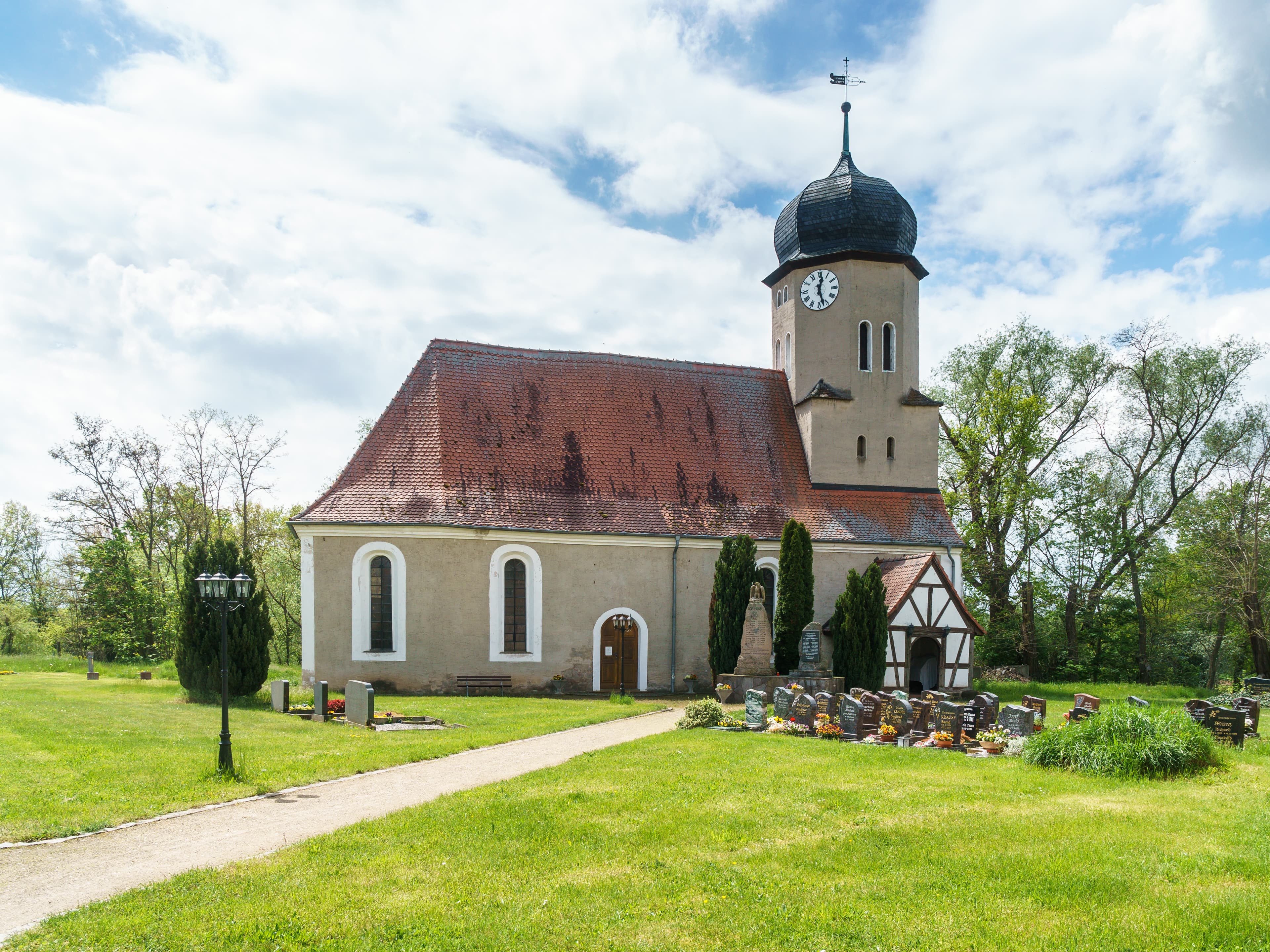 Dorfkirche Pristäblich