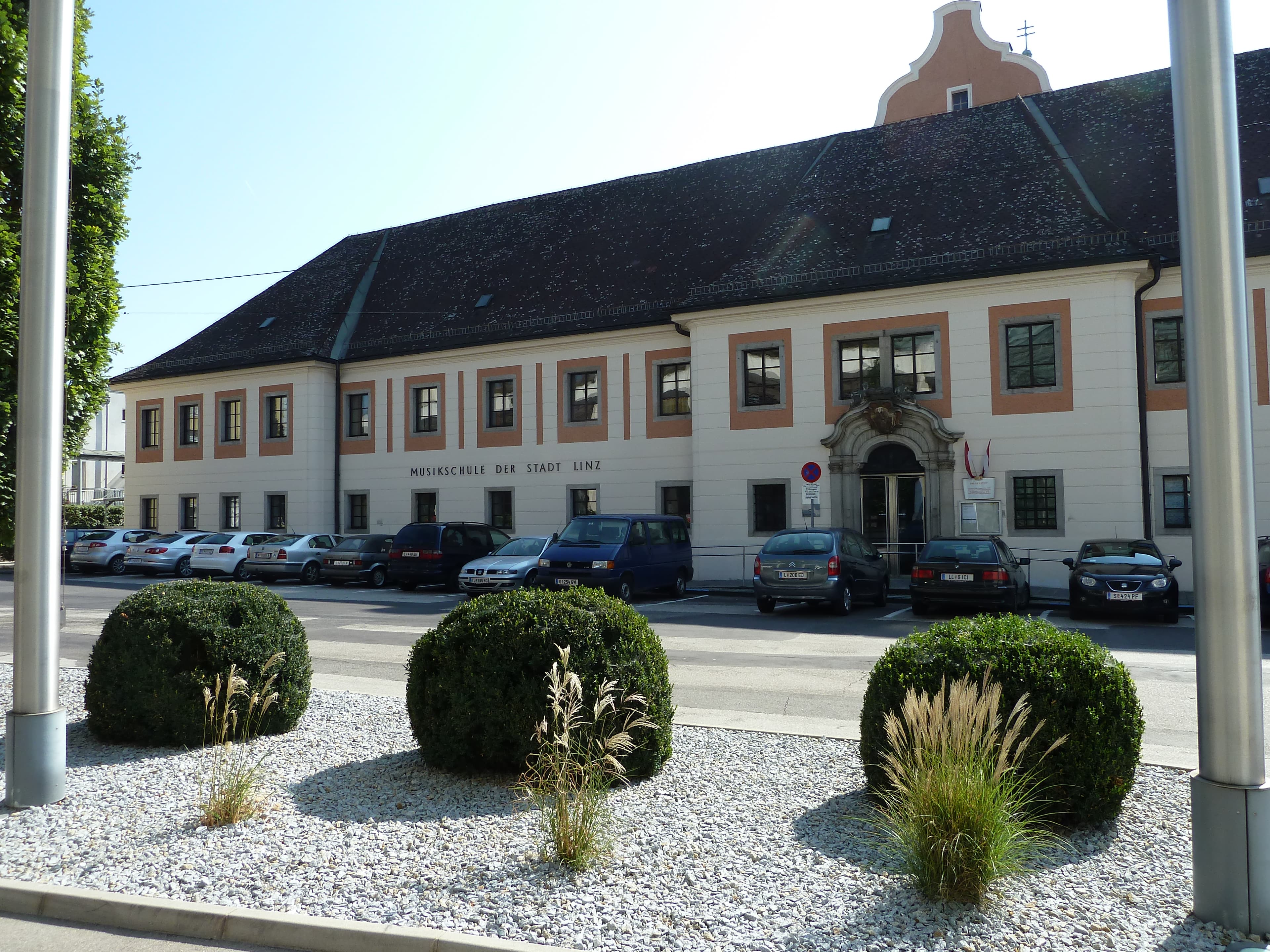Prunerstift & altkatholische Kirche Hl. Drei Könige, Linz
