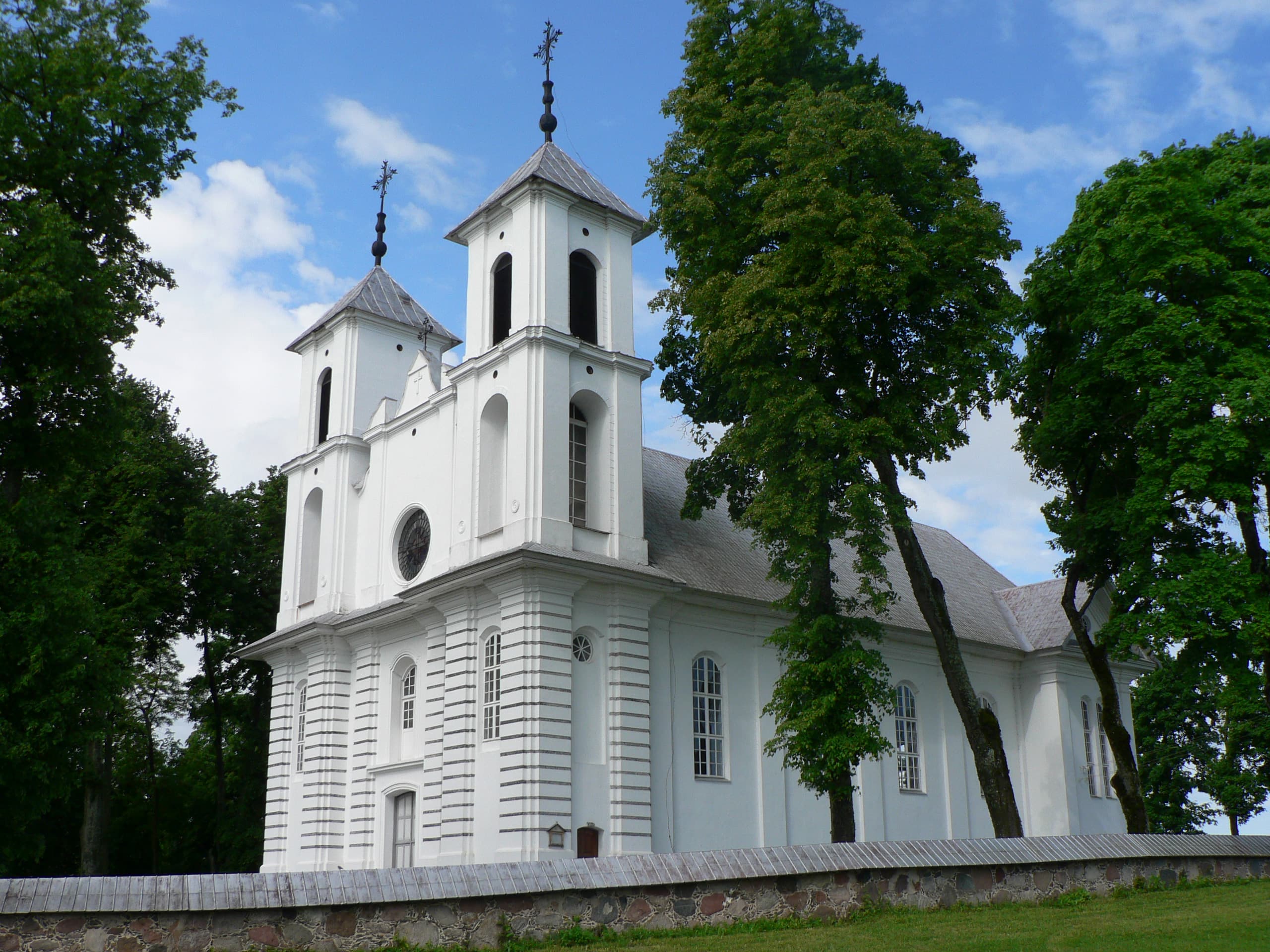Church of St. James the Apostle, Punia