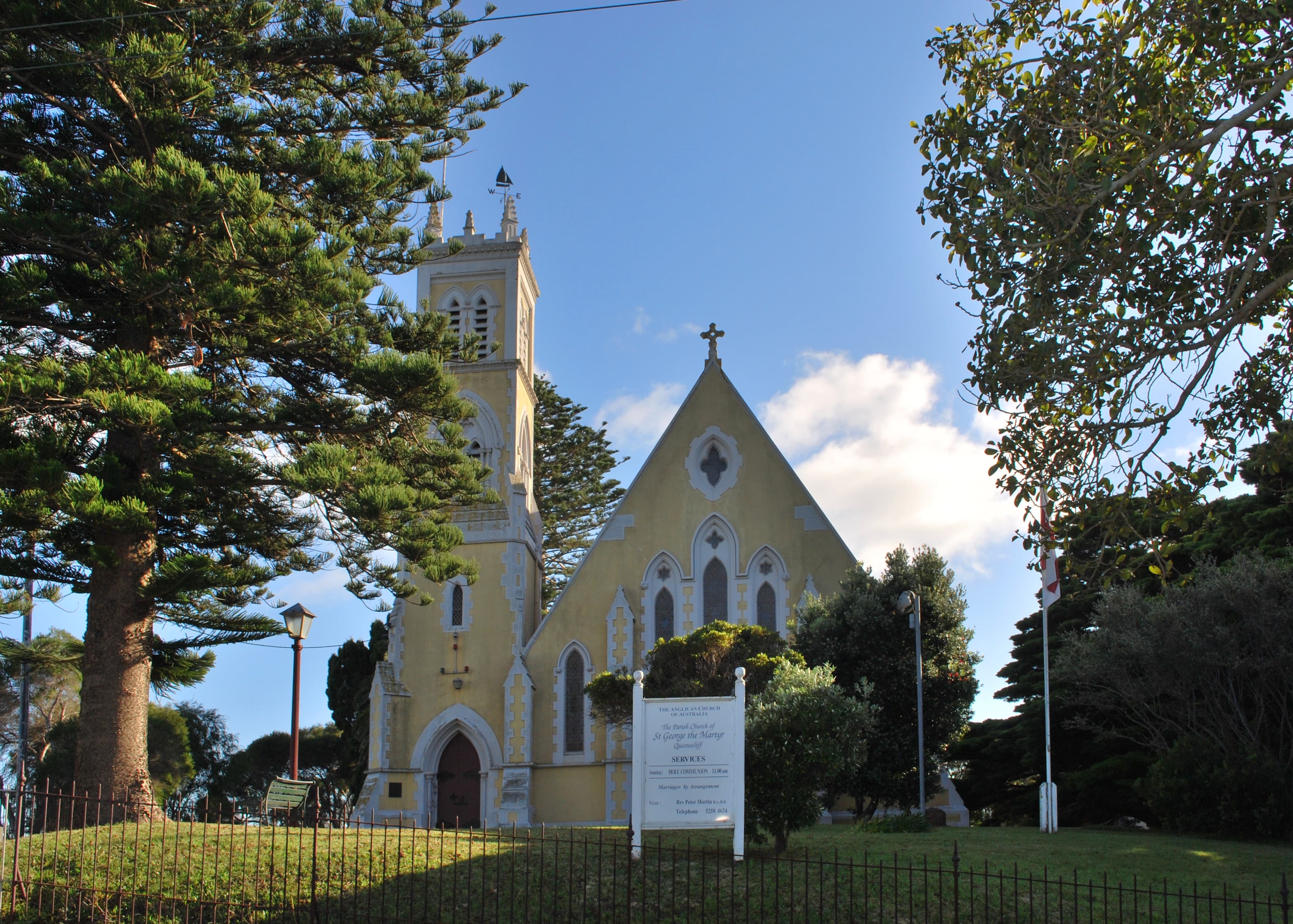 St George the Martyr church
