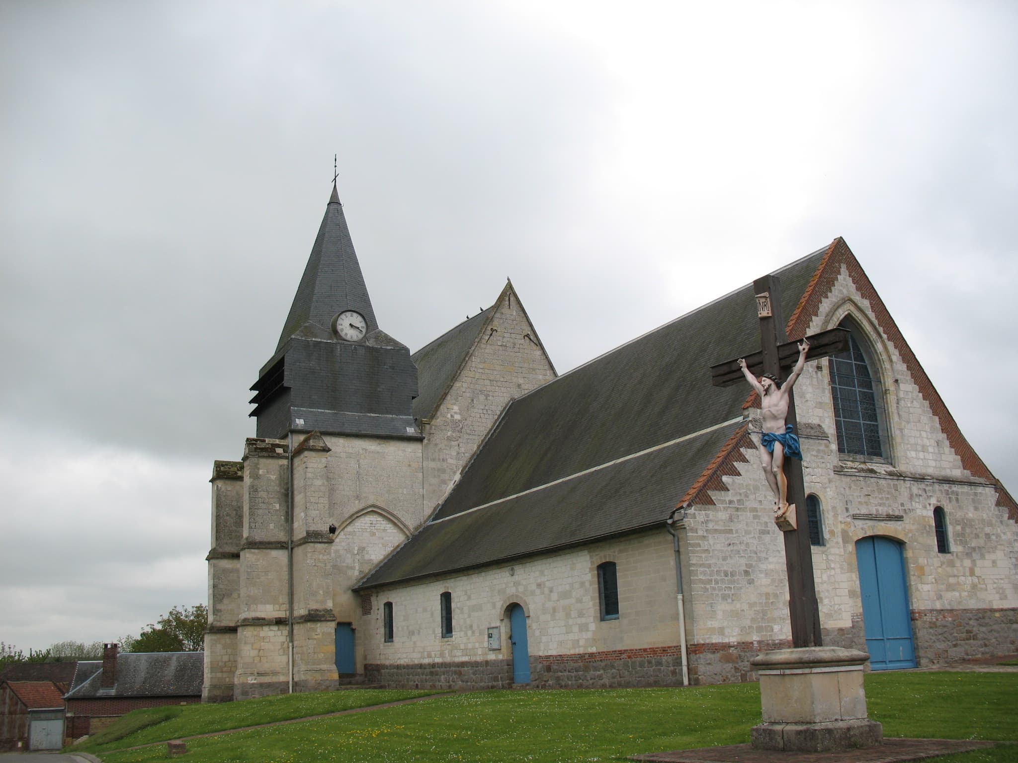 Église Saint-Gervais et Saint-Protais de Querrieu