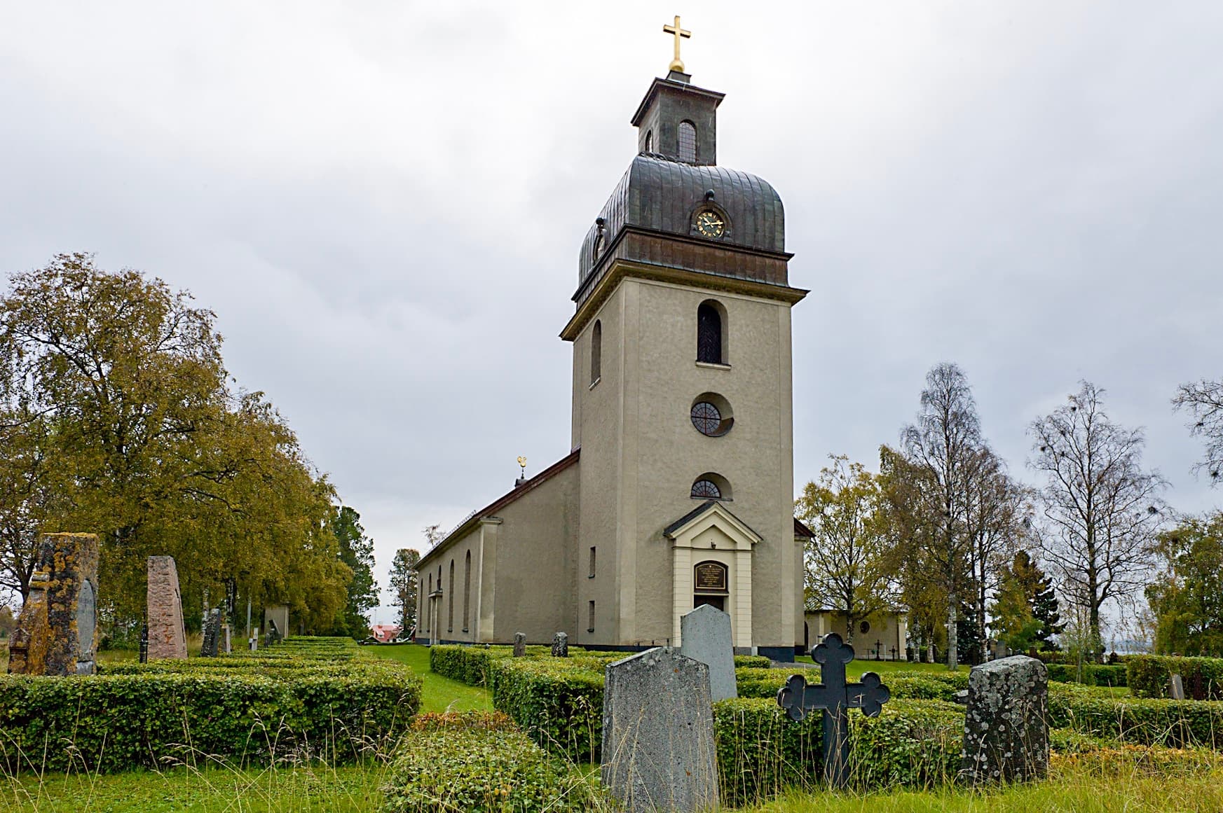 Rödön church