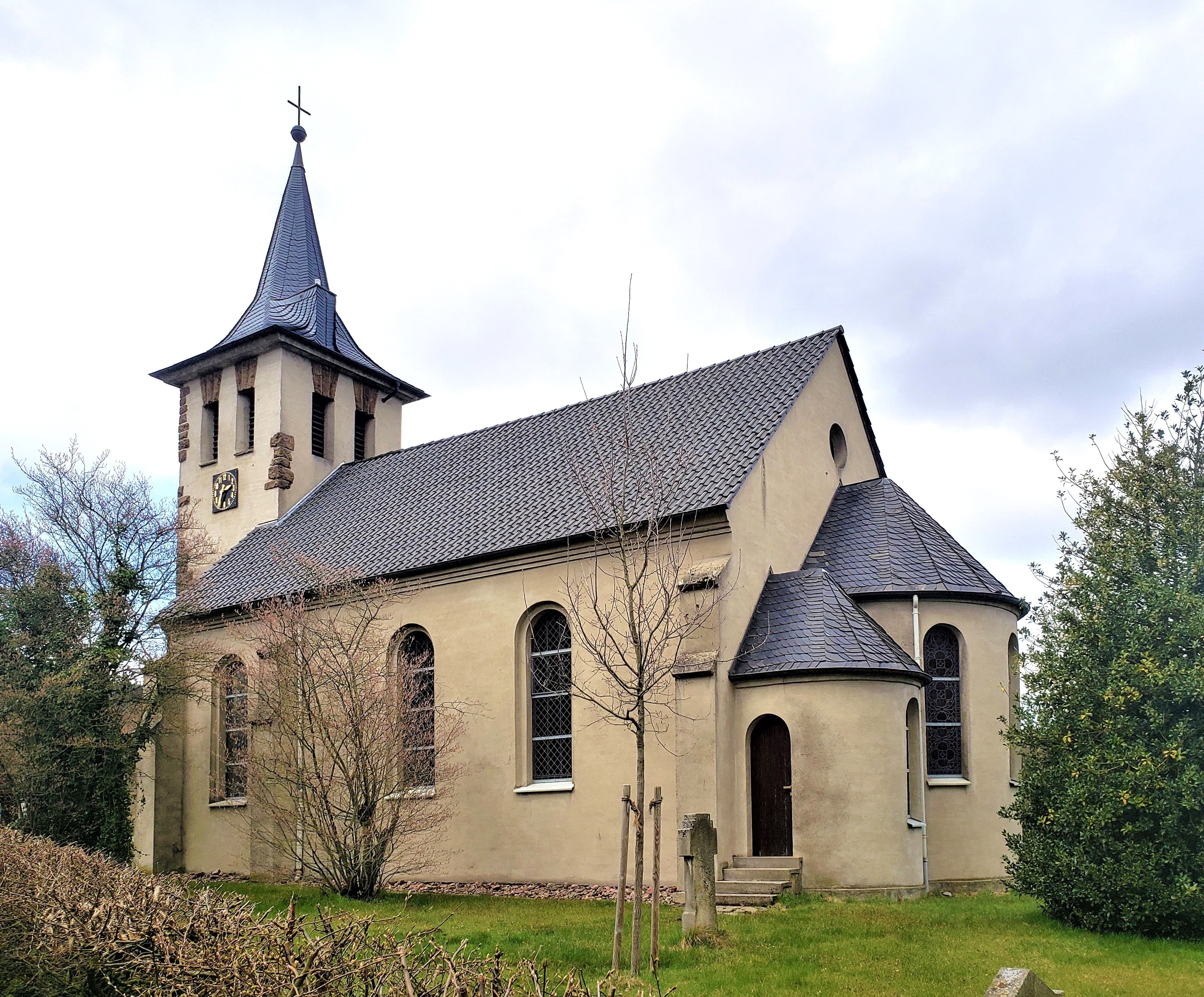 Johannes-Kirche (Schwennigdorf)