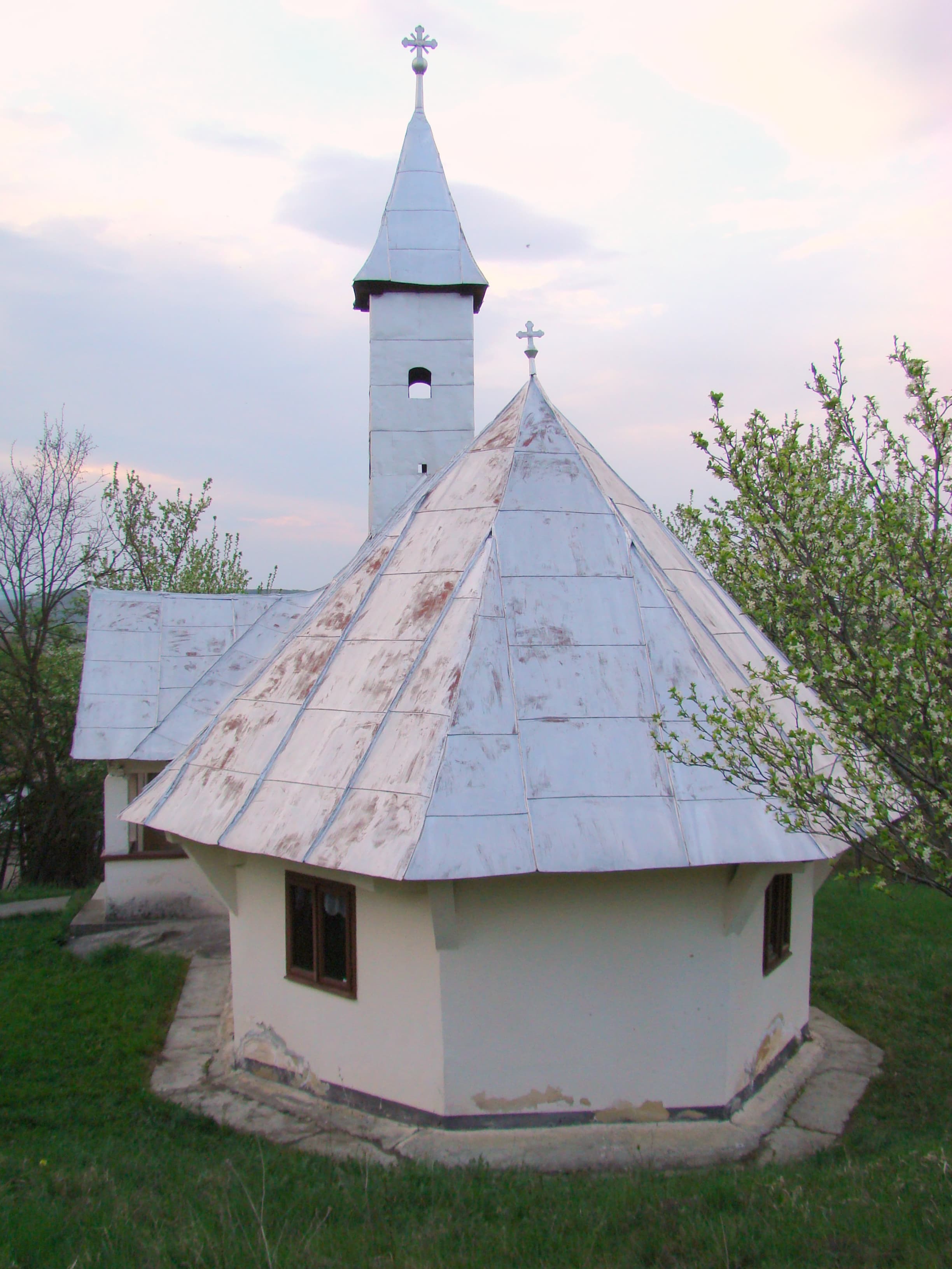 Wooden church in Copand