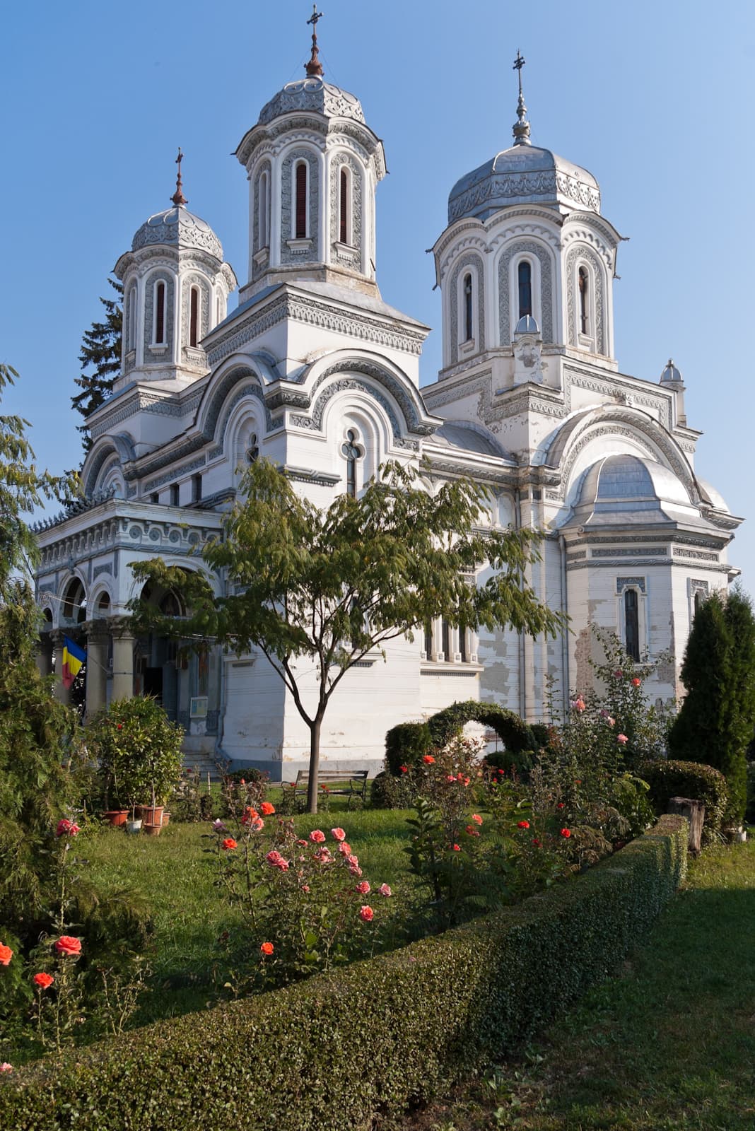 Holy Friday Church, Pitești