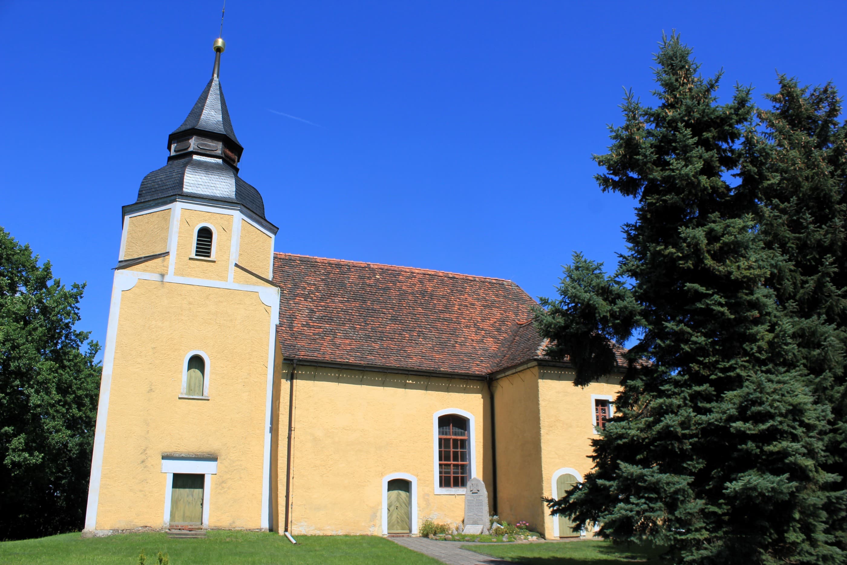 Village church Ressen