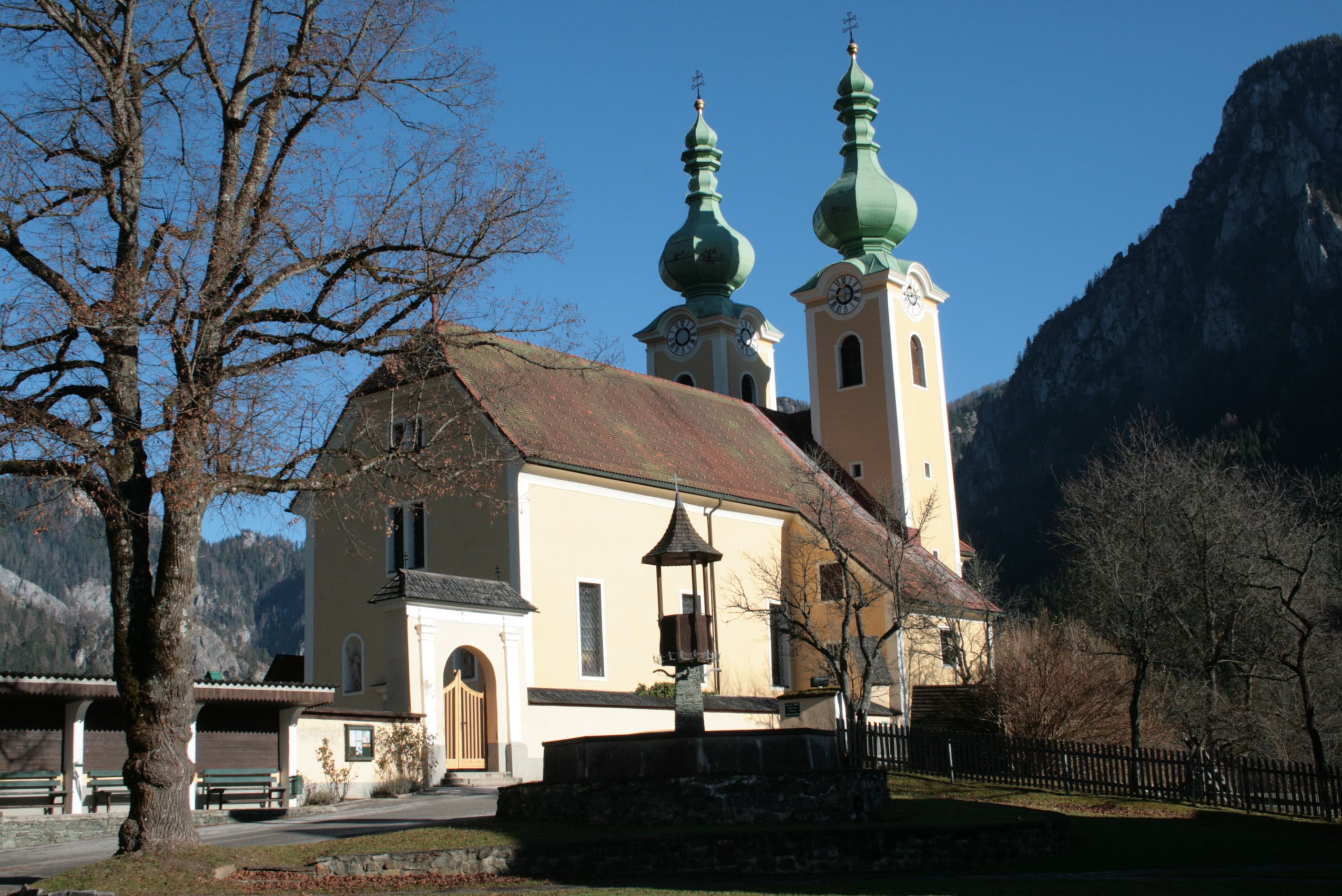 Kirchhofanlage hl. Antonius von Padua, Radmer
