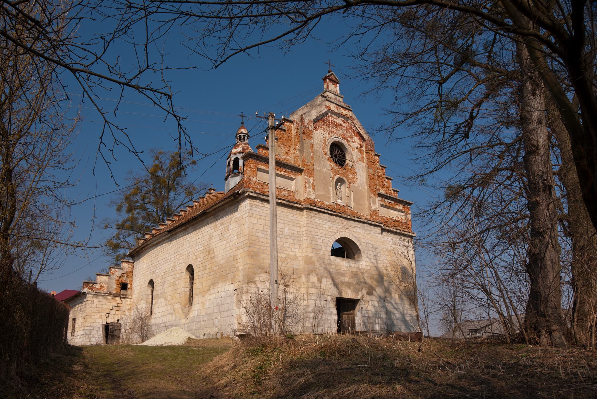 Saint Valentine church, Rakovets