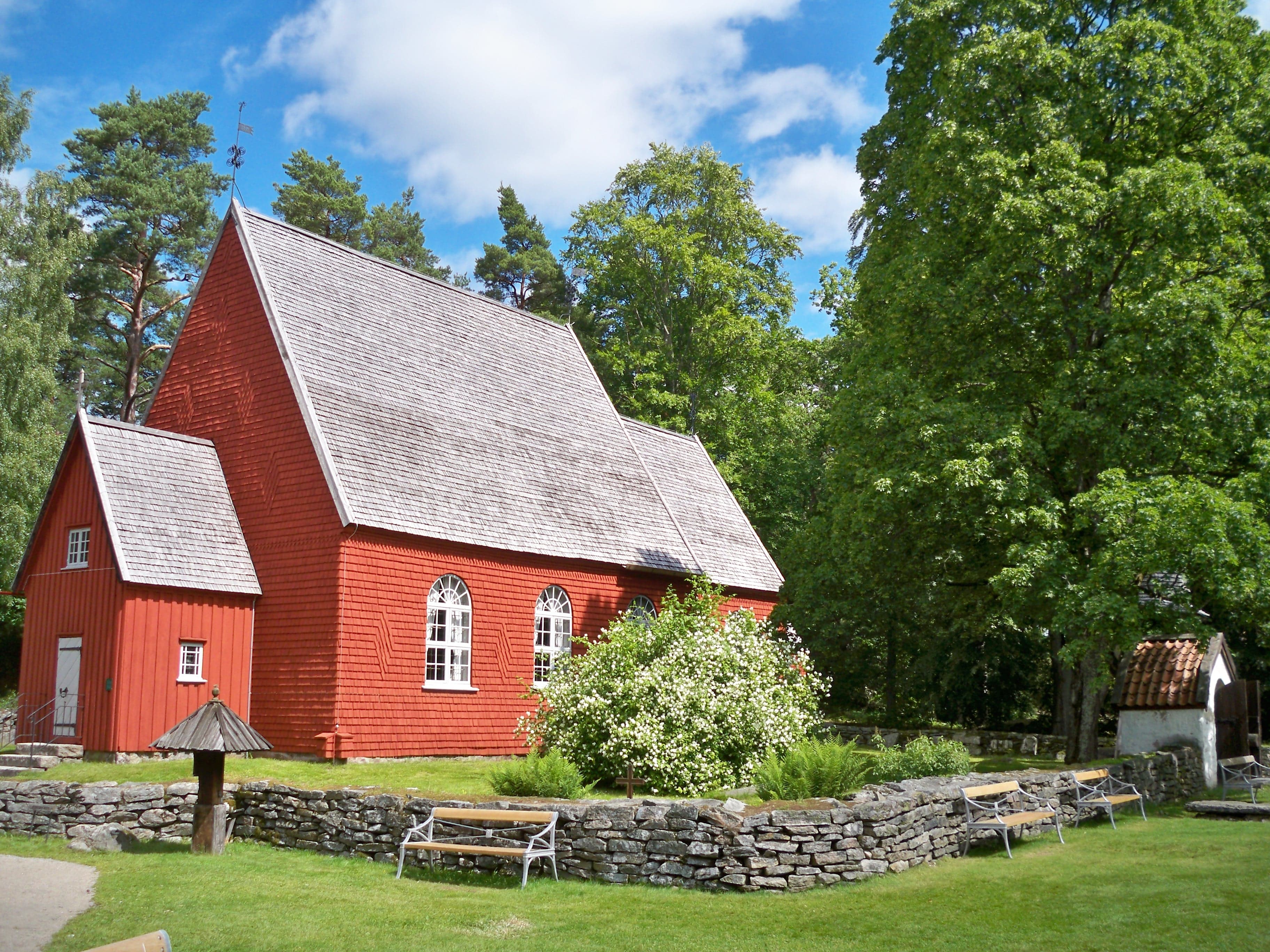 Kinnarumma gamla kyrka