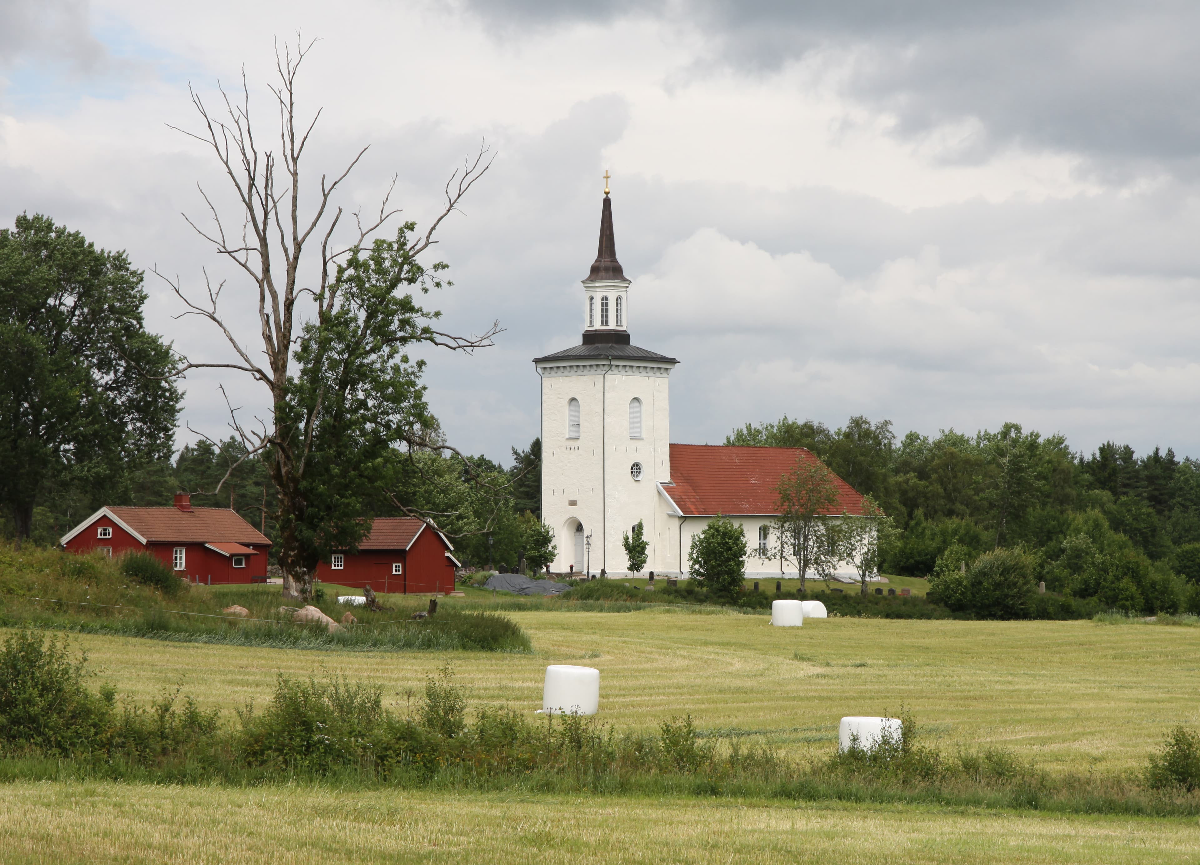 Redslared Church