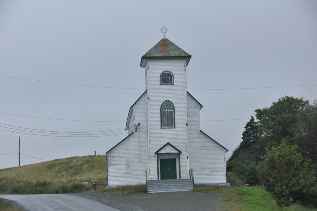 Holy Apostles Roman Catholic Church