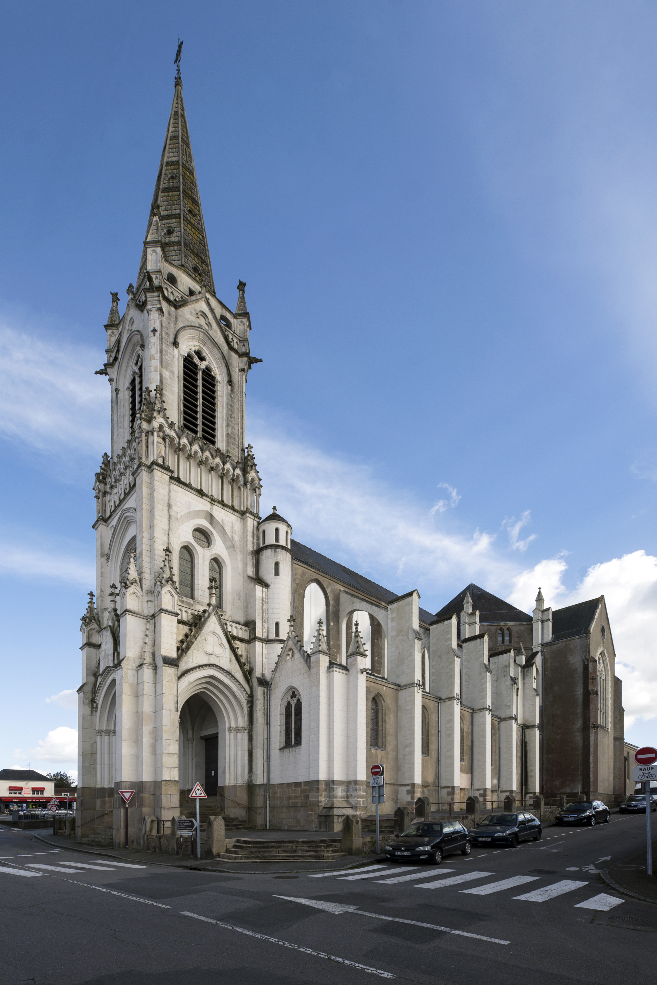 église Saint-Pierre de Rezé