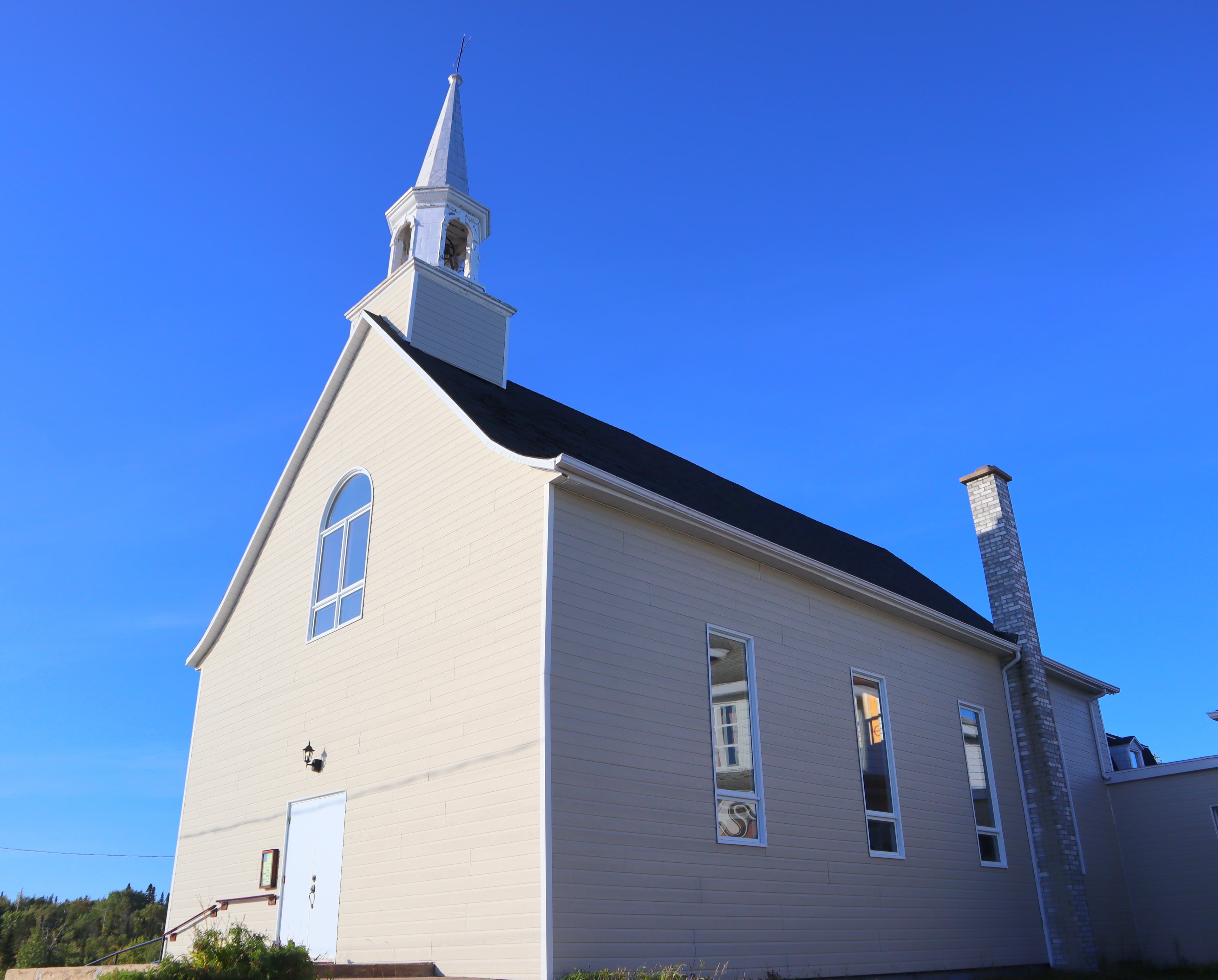 Church of the Holy Spirit, Rivière-Pentecôte