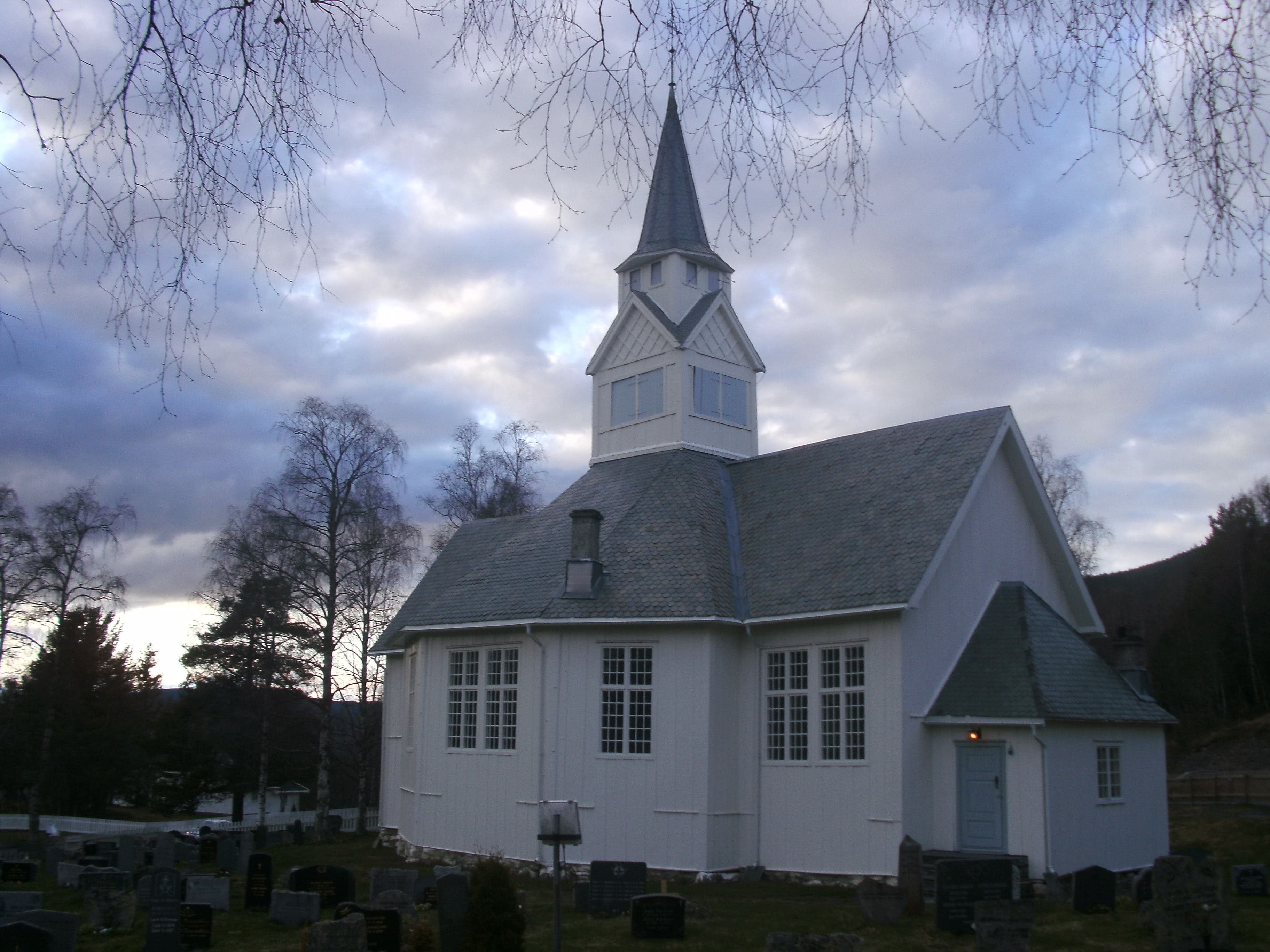 Rogne church