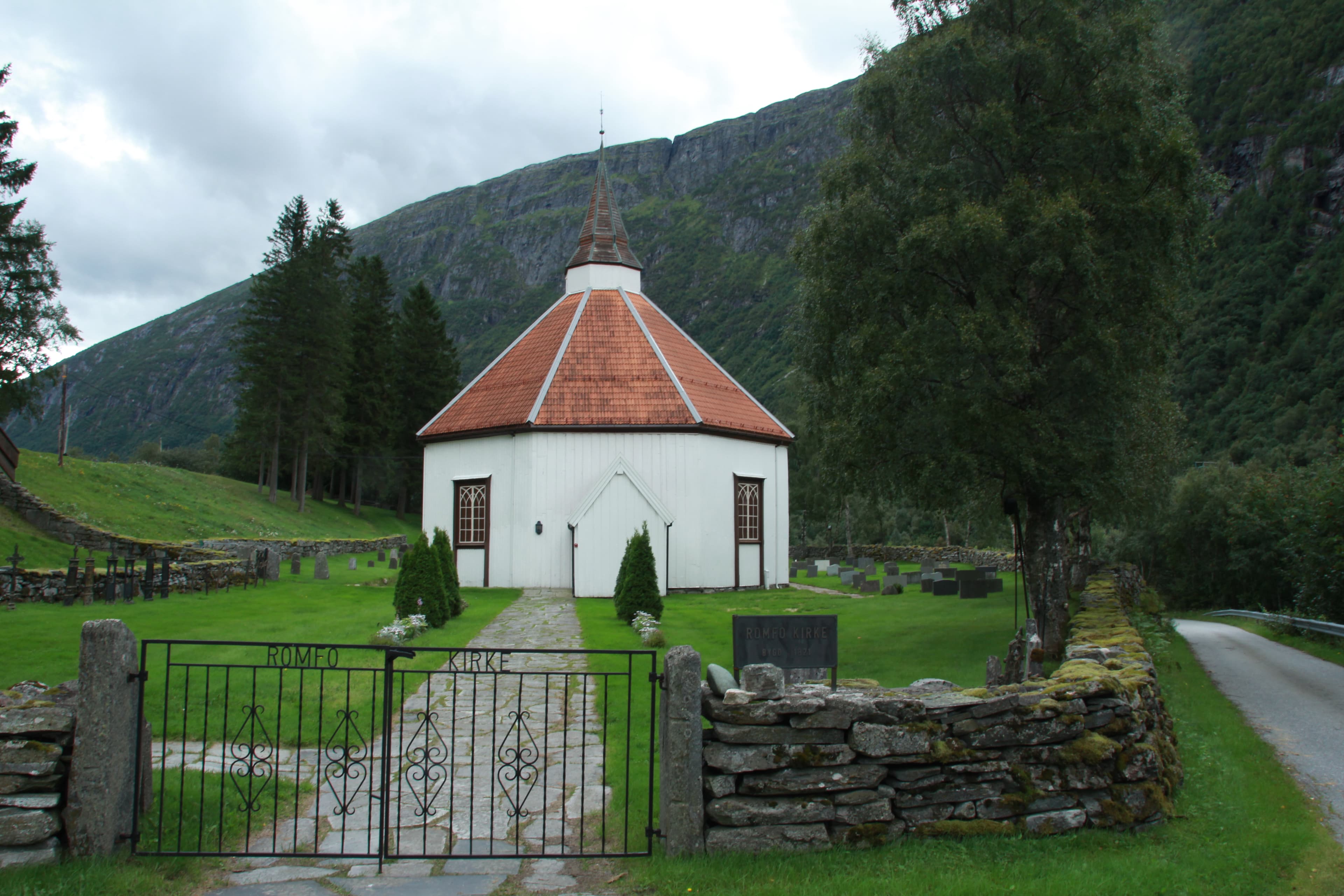 Romfo Church
