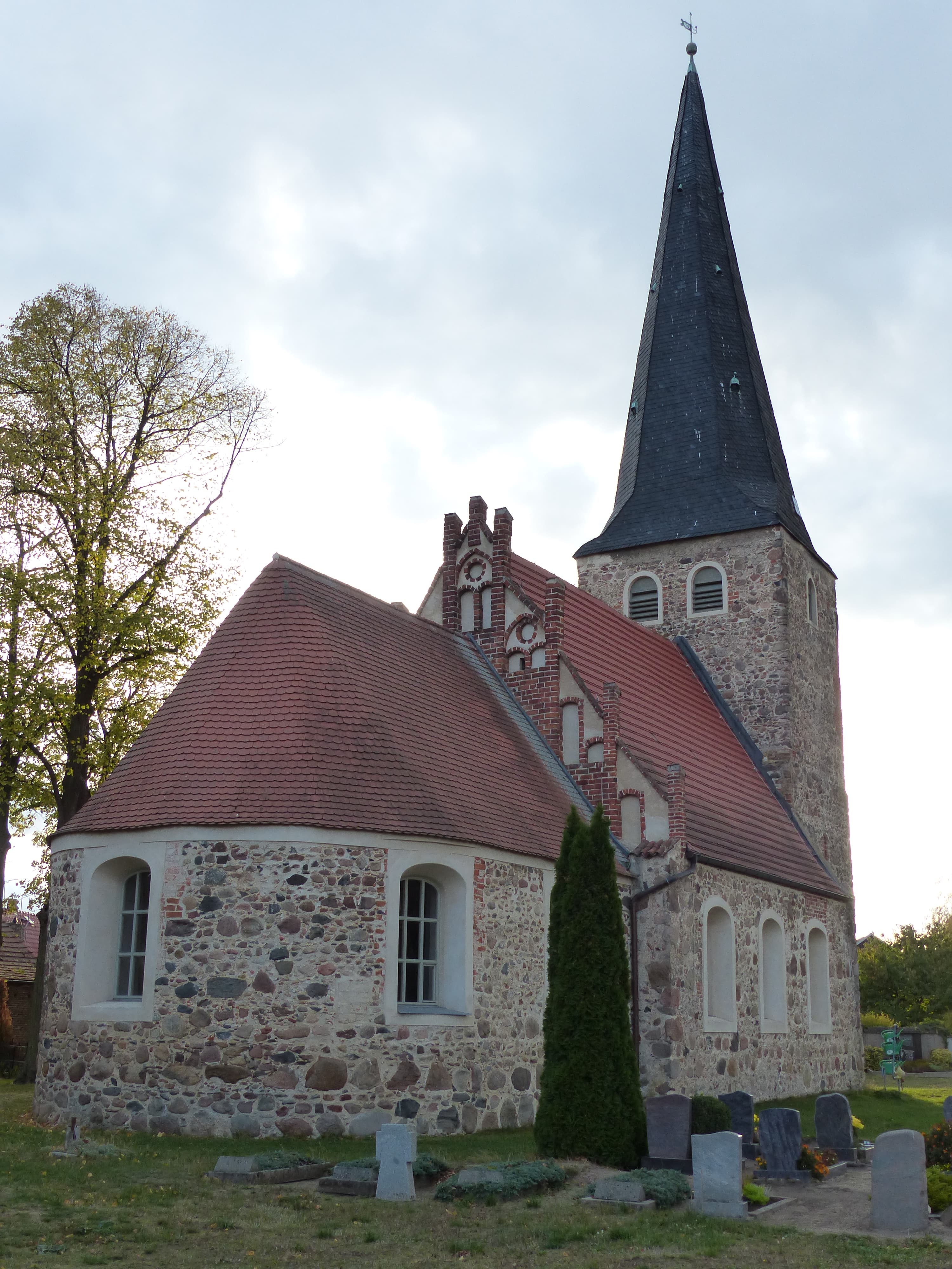 Village church Rottstock (Brück)